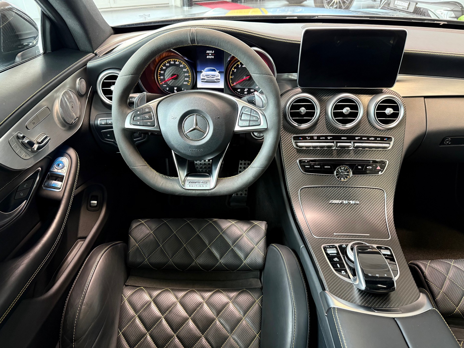MERCEDES-BENZ C 63 S AMG Edition 1 Speedshift-image-13