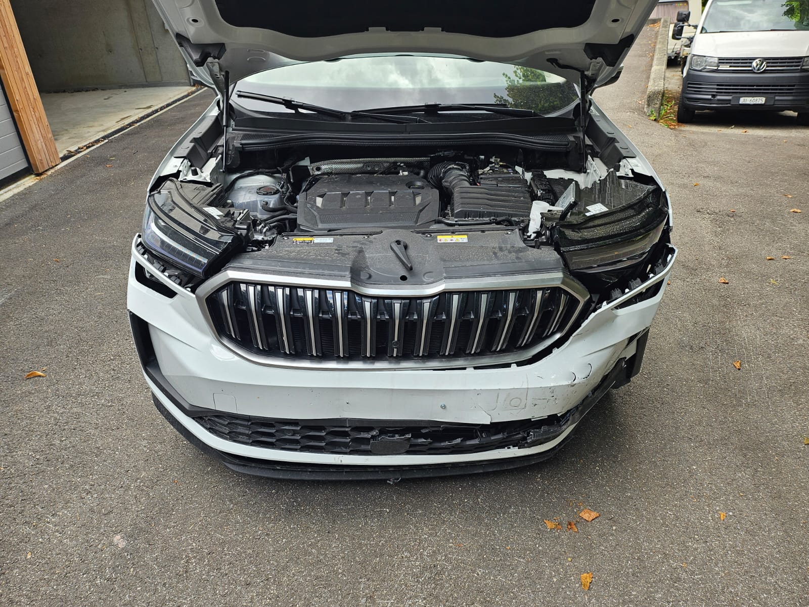 SKODA Kodiaq 2.0 TDI 7 SITZE 7 PLACES Selection 4x4 BESCHADIG ENDOMMAGE-image-11