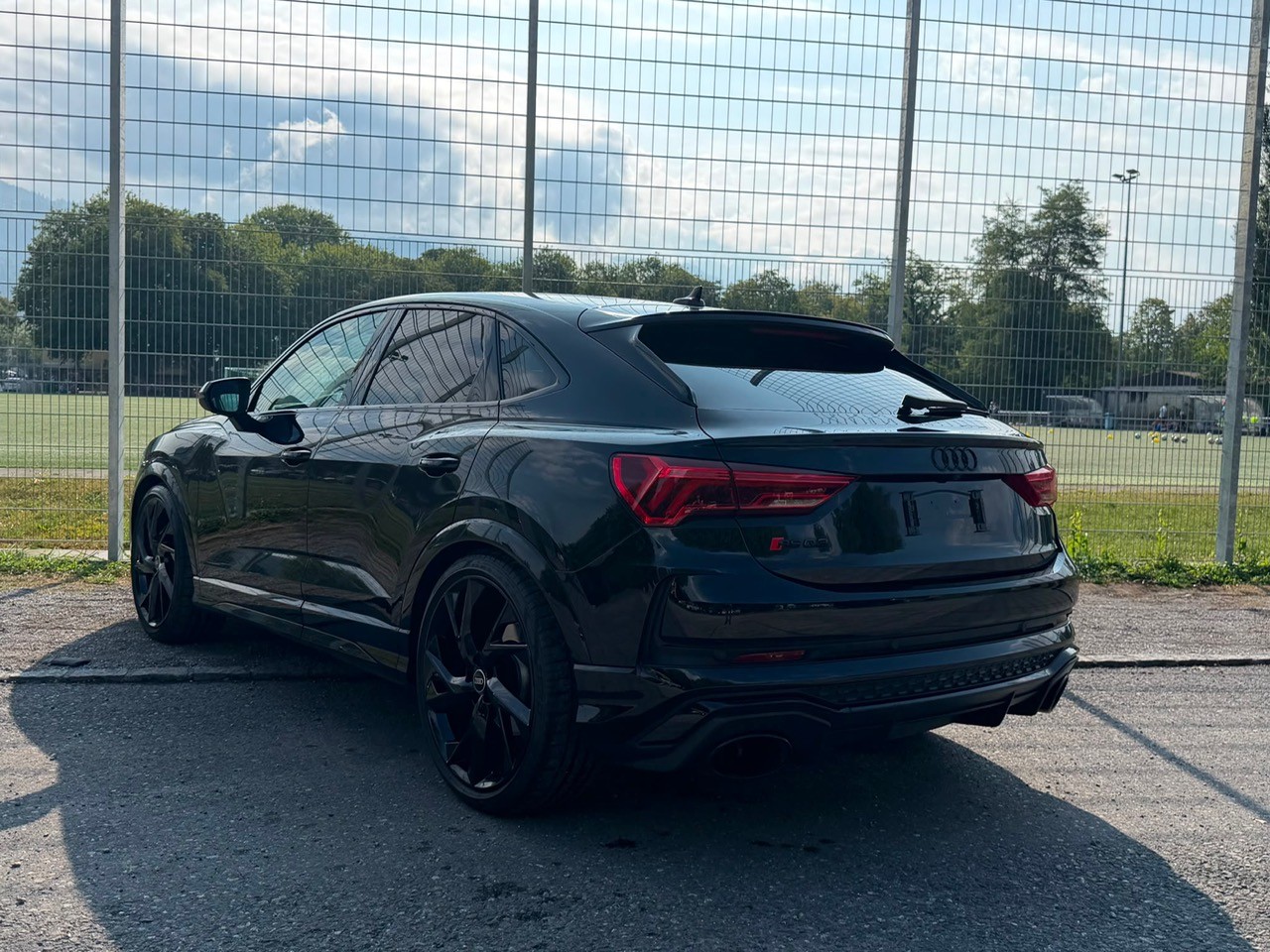 AUDI RS Q3 Sportback quattro S tronic-image-3