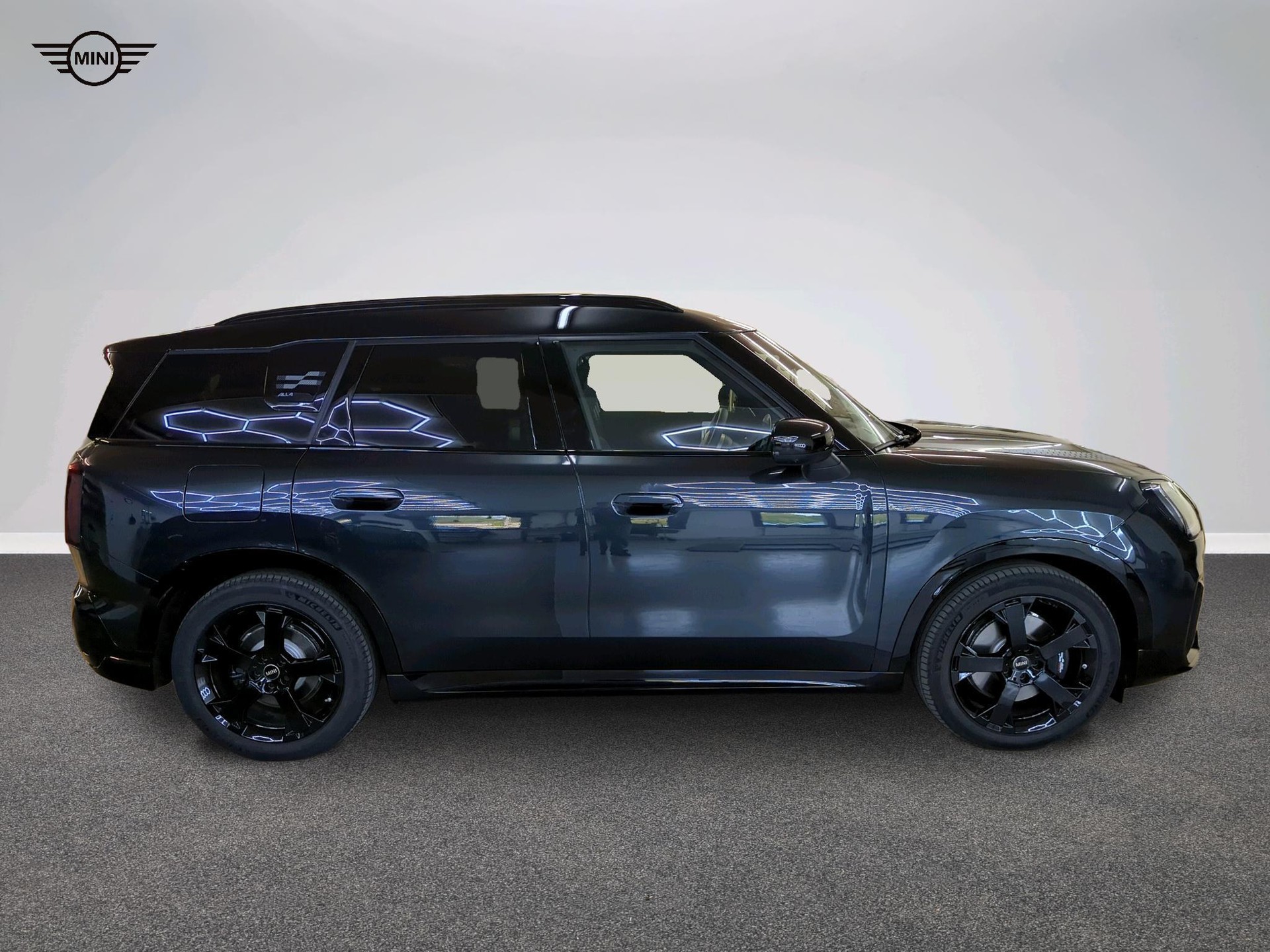 MINI Countryman SE ALL4-image-2
