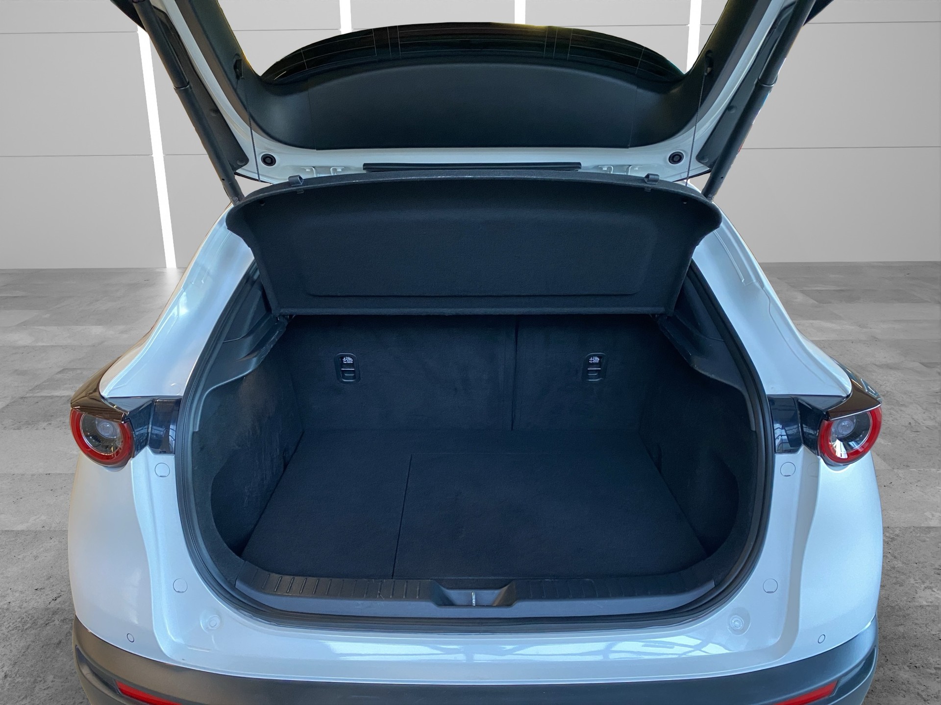 MAZDA CX-30 SKYACTIV-X M Hybrid 180 Revolution AWD Automat-image-5