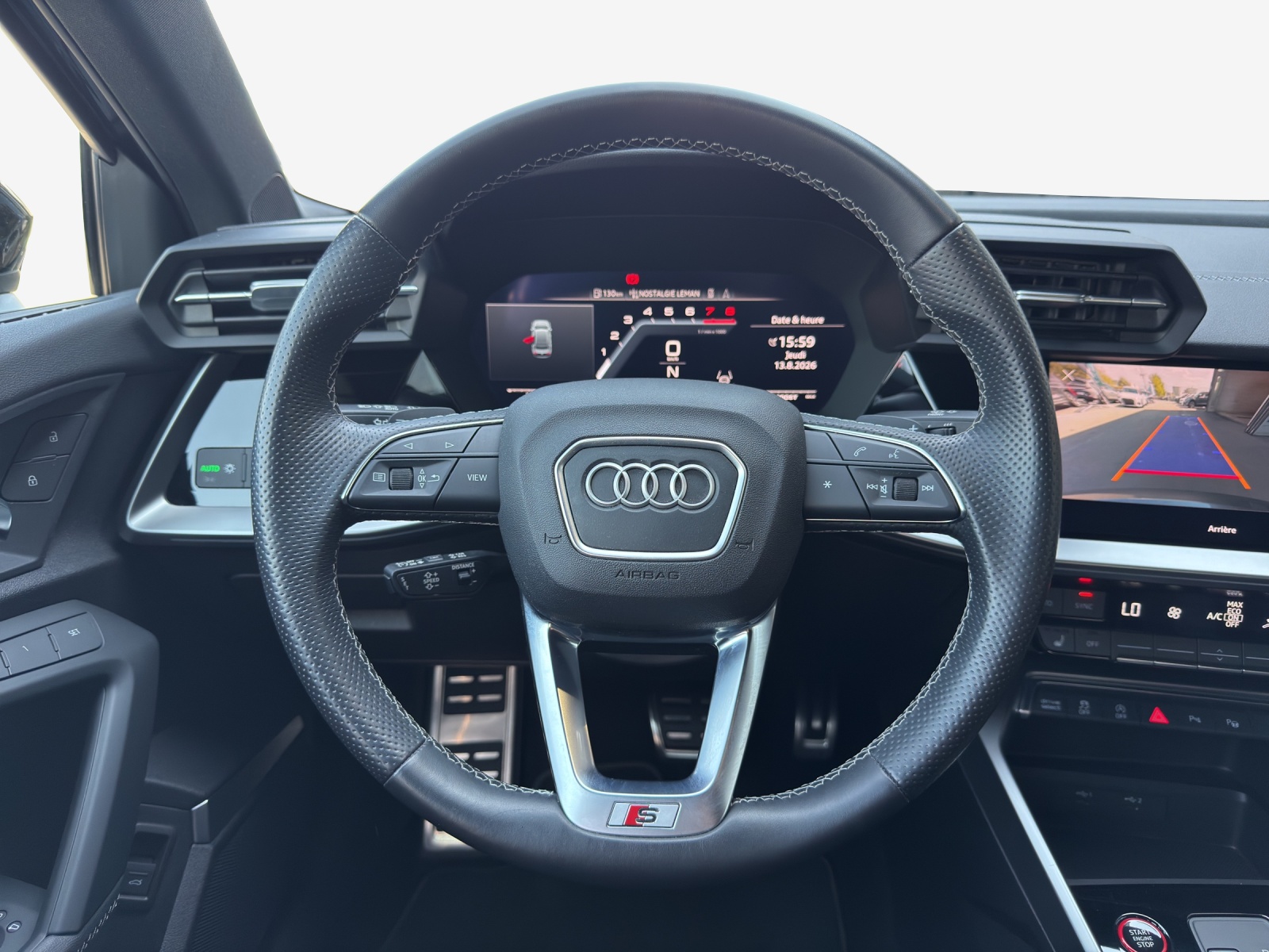 AUDI S3 Limousine 2.0 TFSI quattro S-tronic-image-9