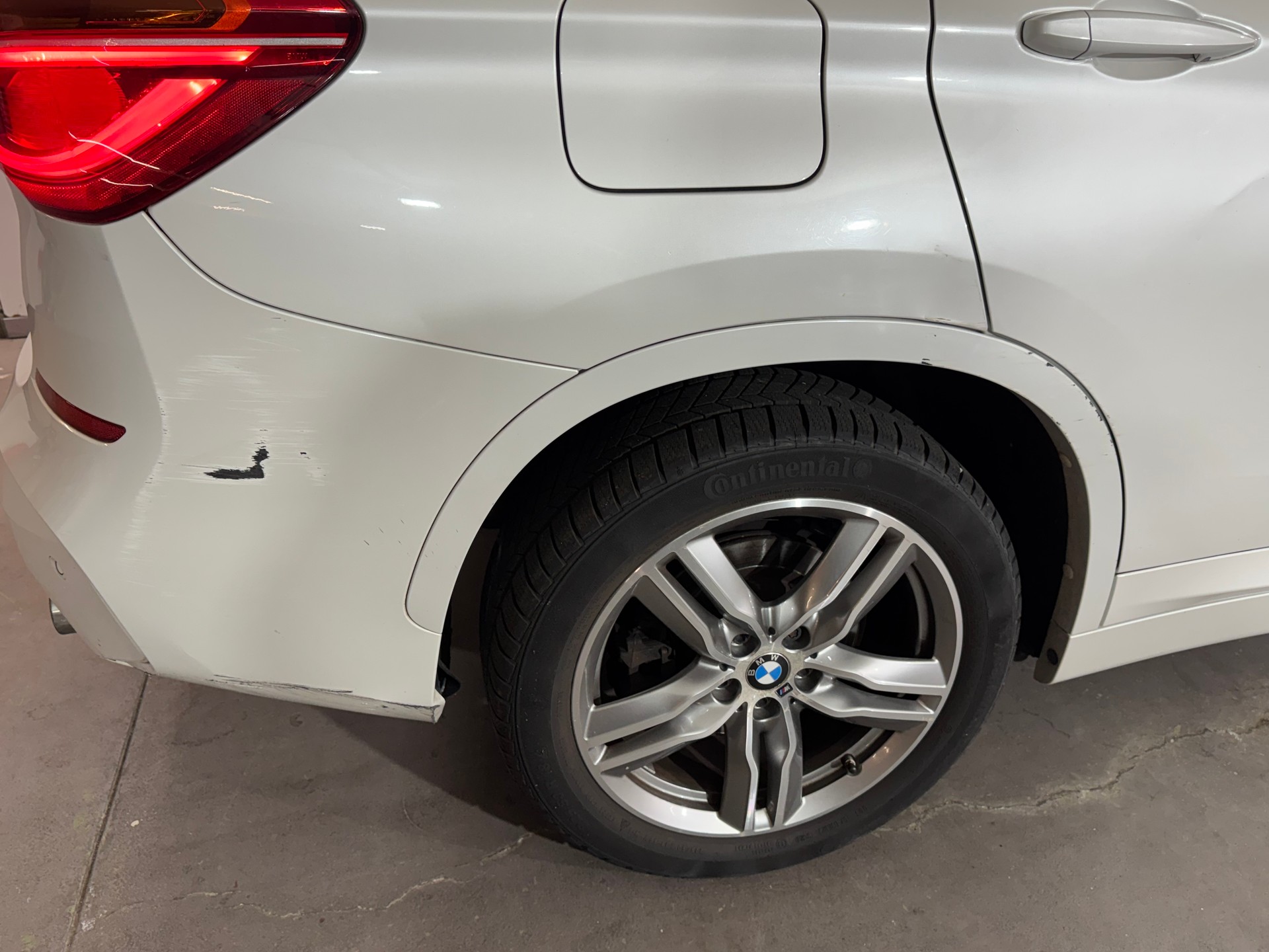 BMW X1 xDrive 25d M Sport Steptronic-image-5