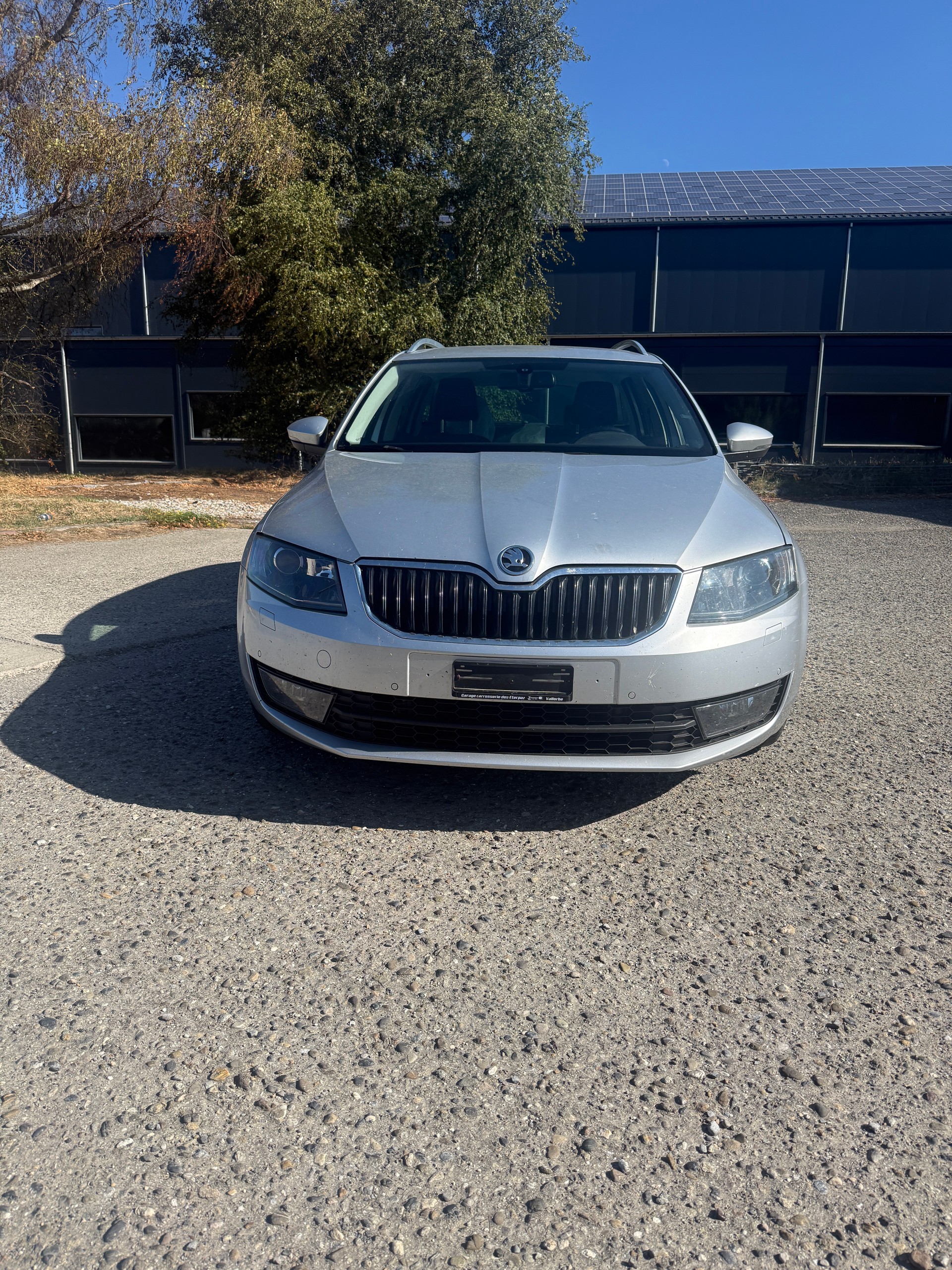SKODA Octavia Combi 1.8 TSI Elegance-image-0