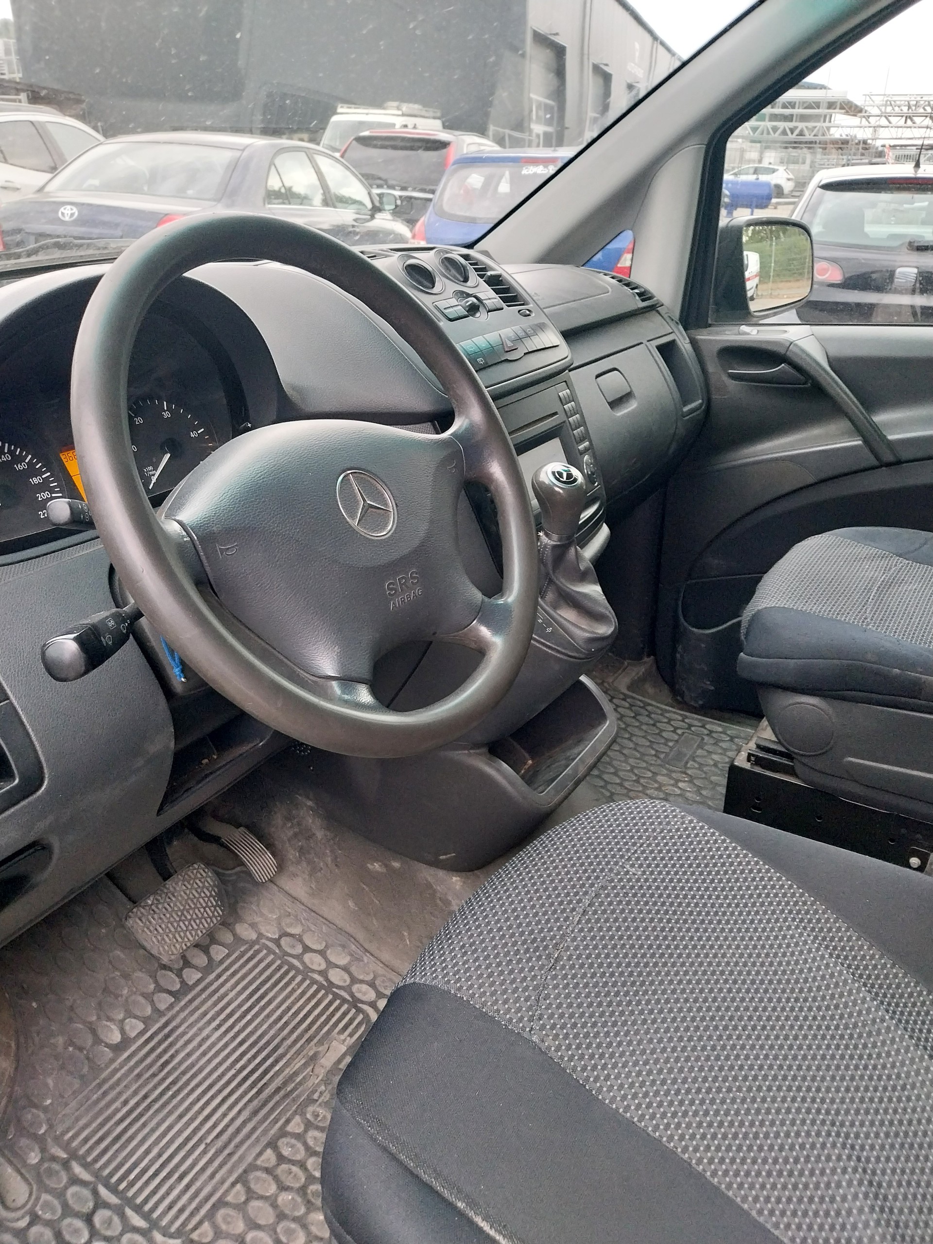 MERCEDES-BENZ Vito 122 CDI Blue Efficiency L A-image-9