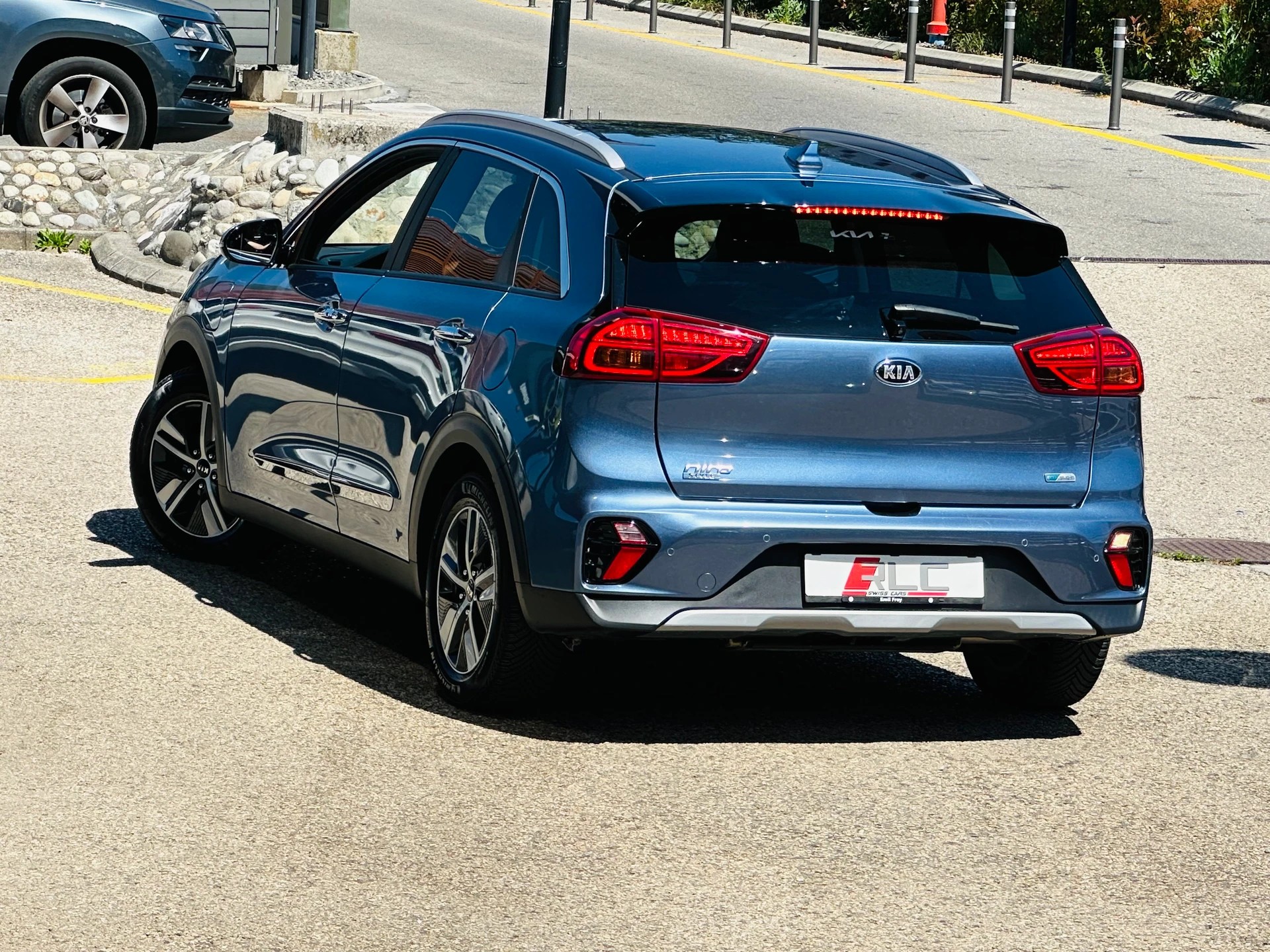 KIA Niro 1.6GDi Plug-in Hybrid Style DCT-image-9