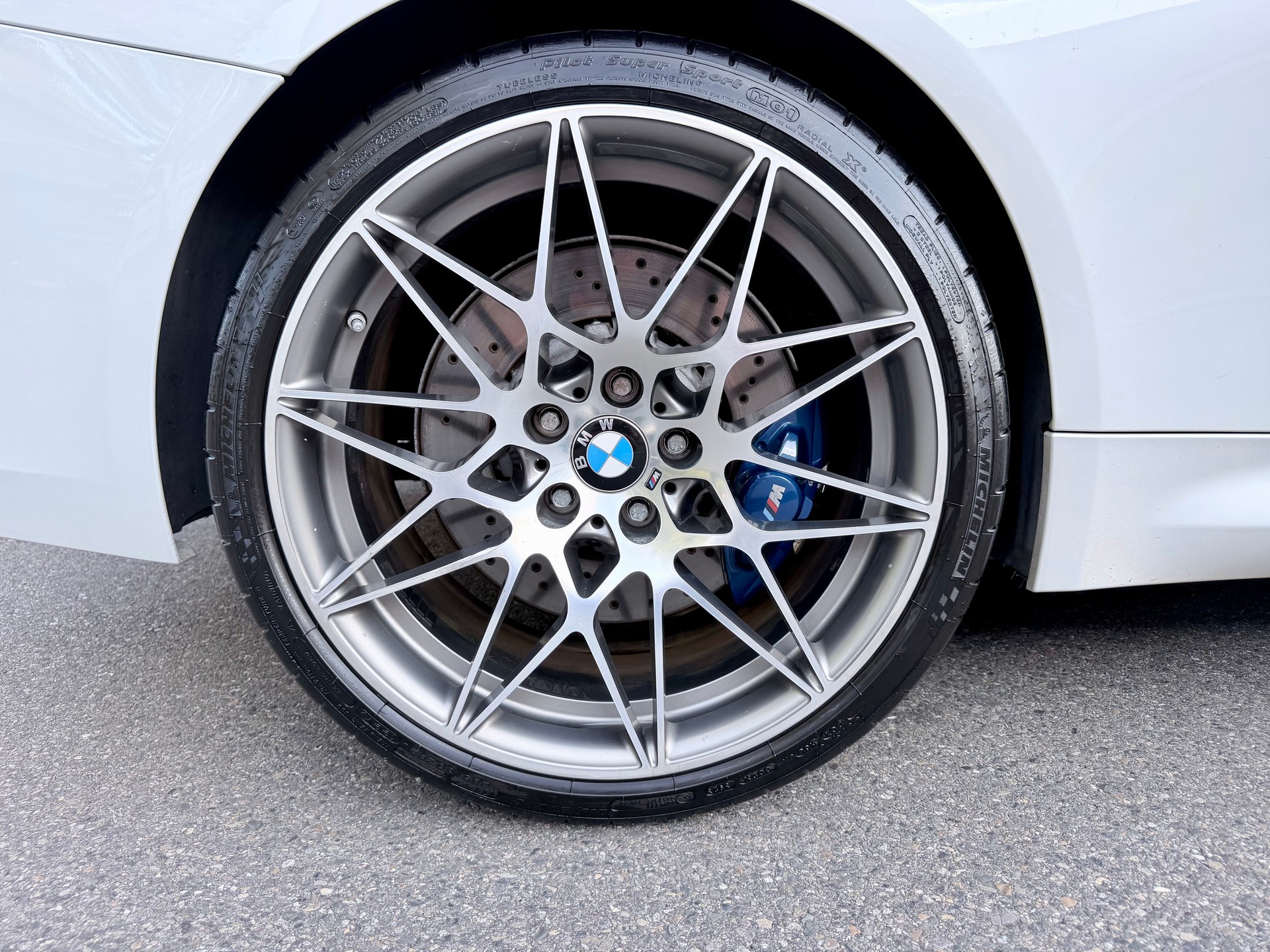 BMW M4 Coupé Competition DKG-image-14