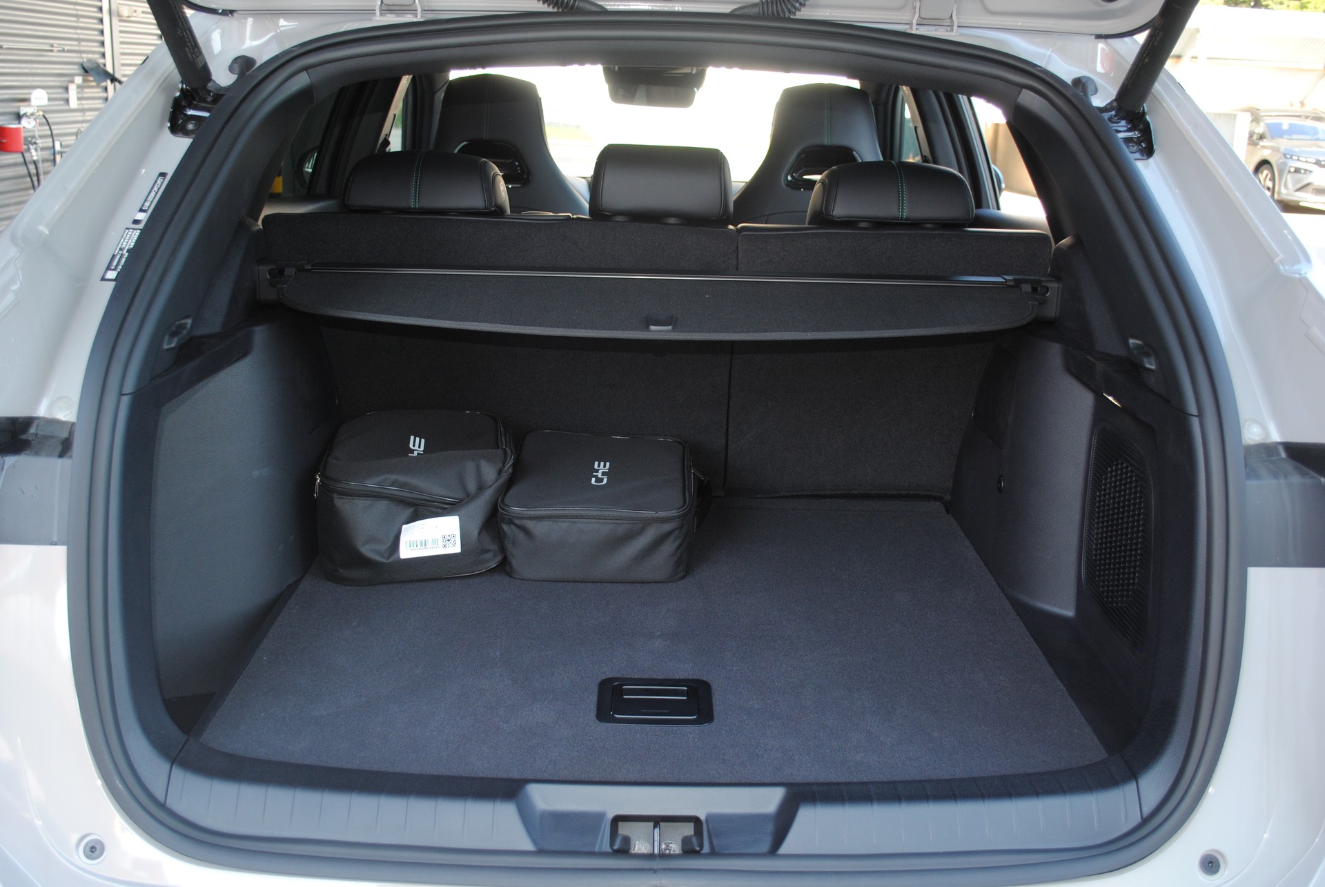 BYD Seal U DM-i Design AWD-image-19