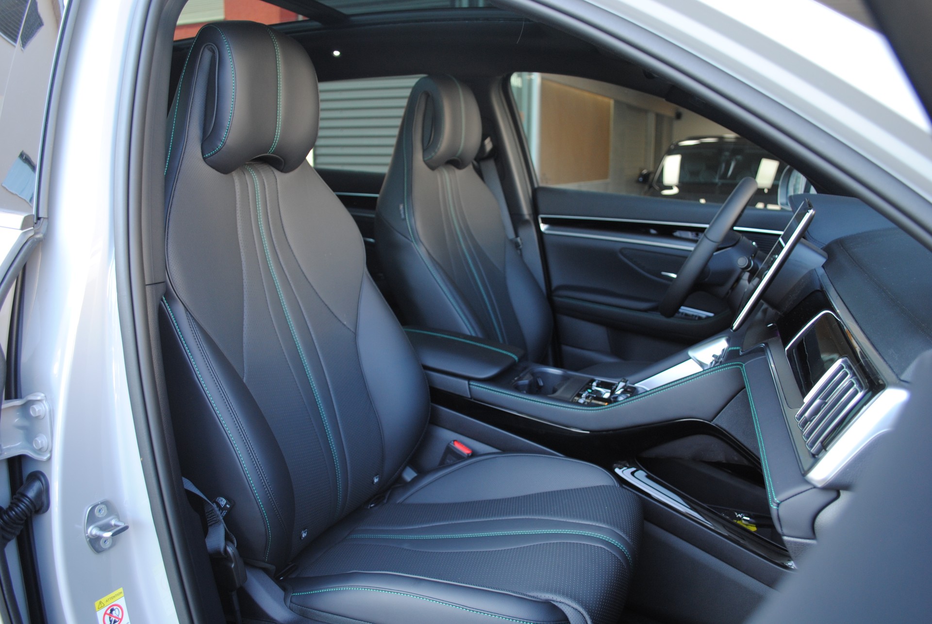 BYD Seal U DM-i Design AWD-image-15