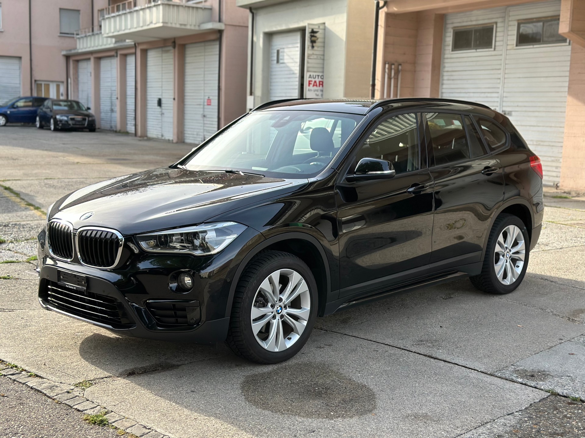 BMW X1 xDrive 18d-image-4