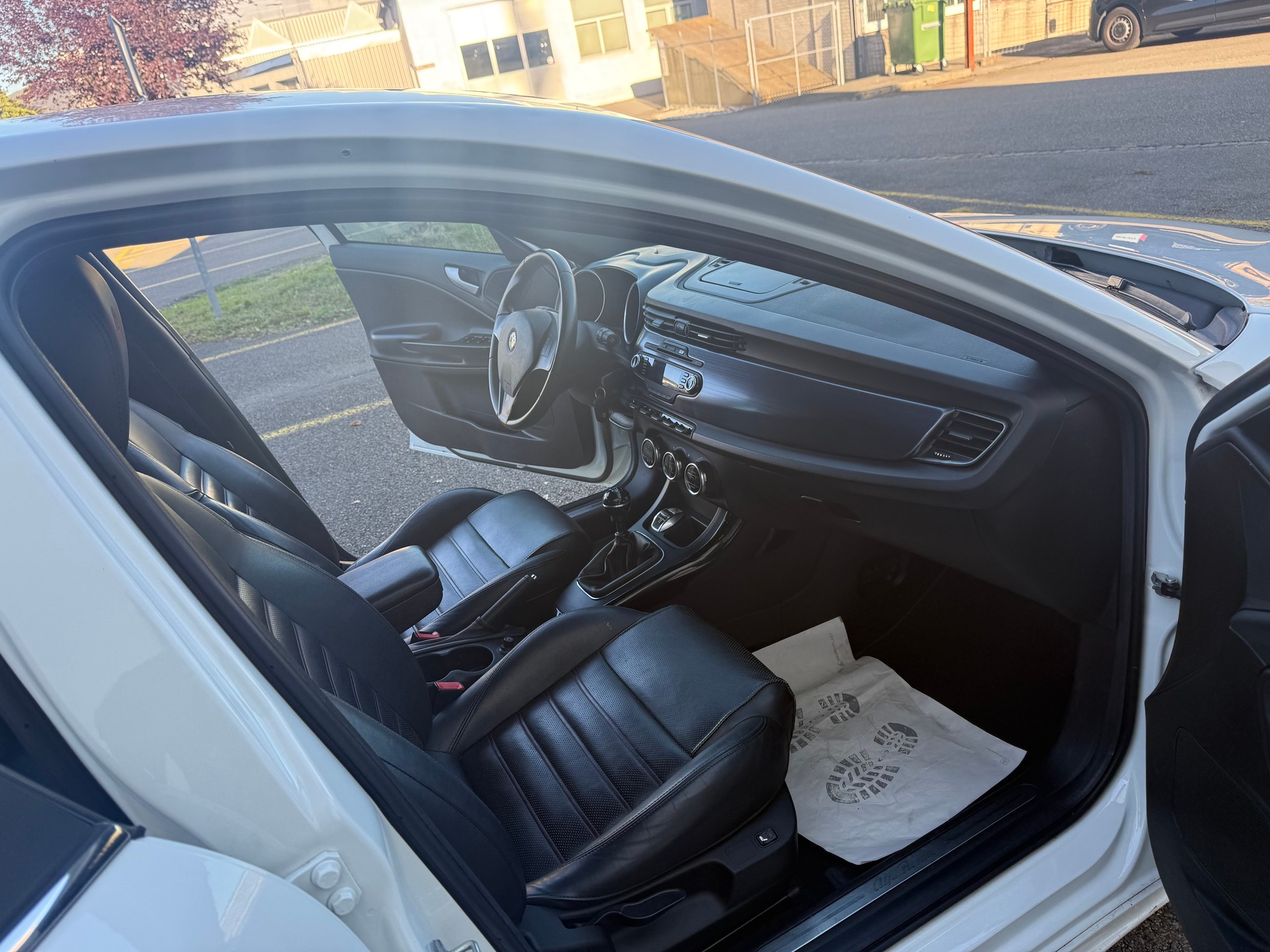 ALFA ROMEO Giulietta 1.4 MultiAir Progression-image-8