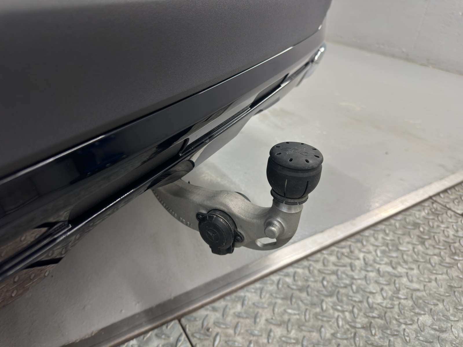 MERCEDES-BENZ GLC 300 e 4Matic 9G-Tronic-image-15