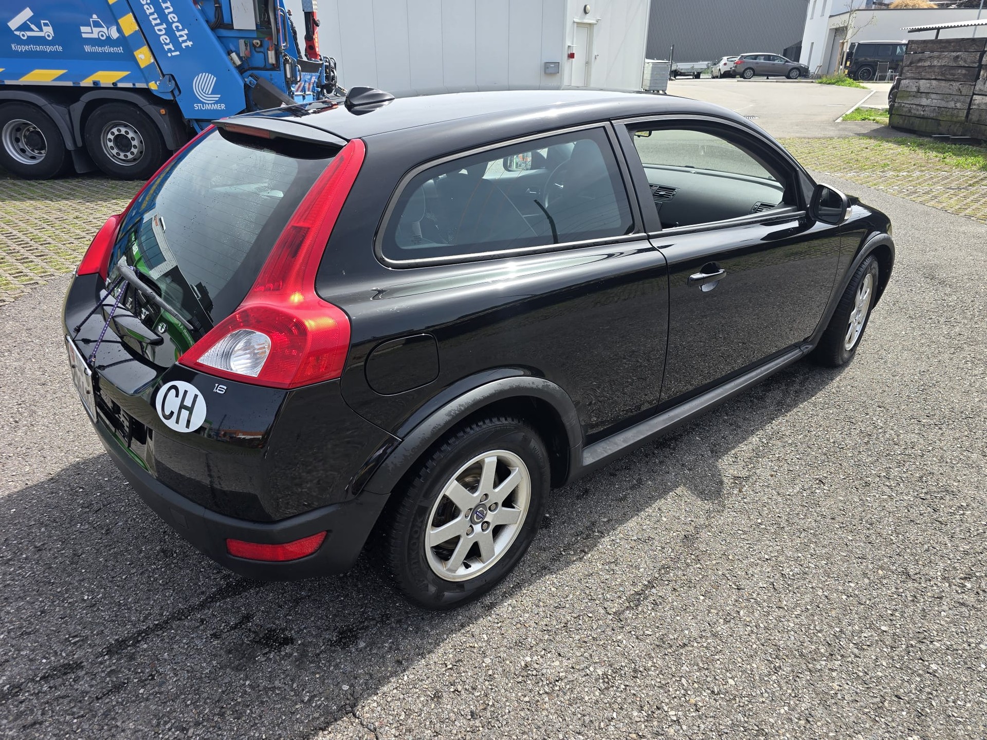 VOLVO V50 2.0D Momentum-image-3