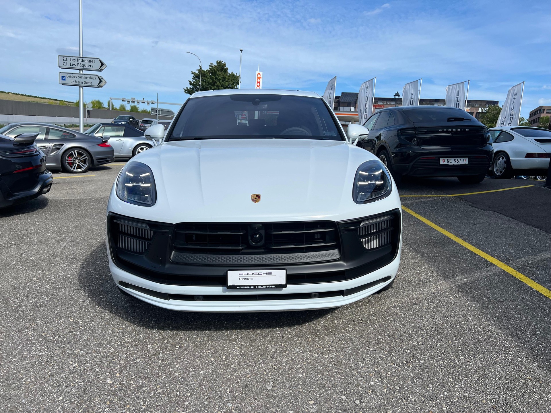 PORSCHE Macan GTS PDK-showroom-element-3
