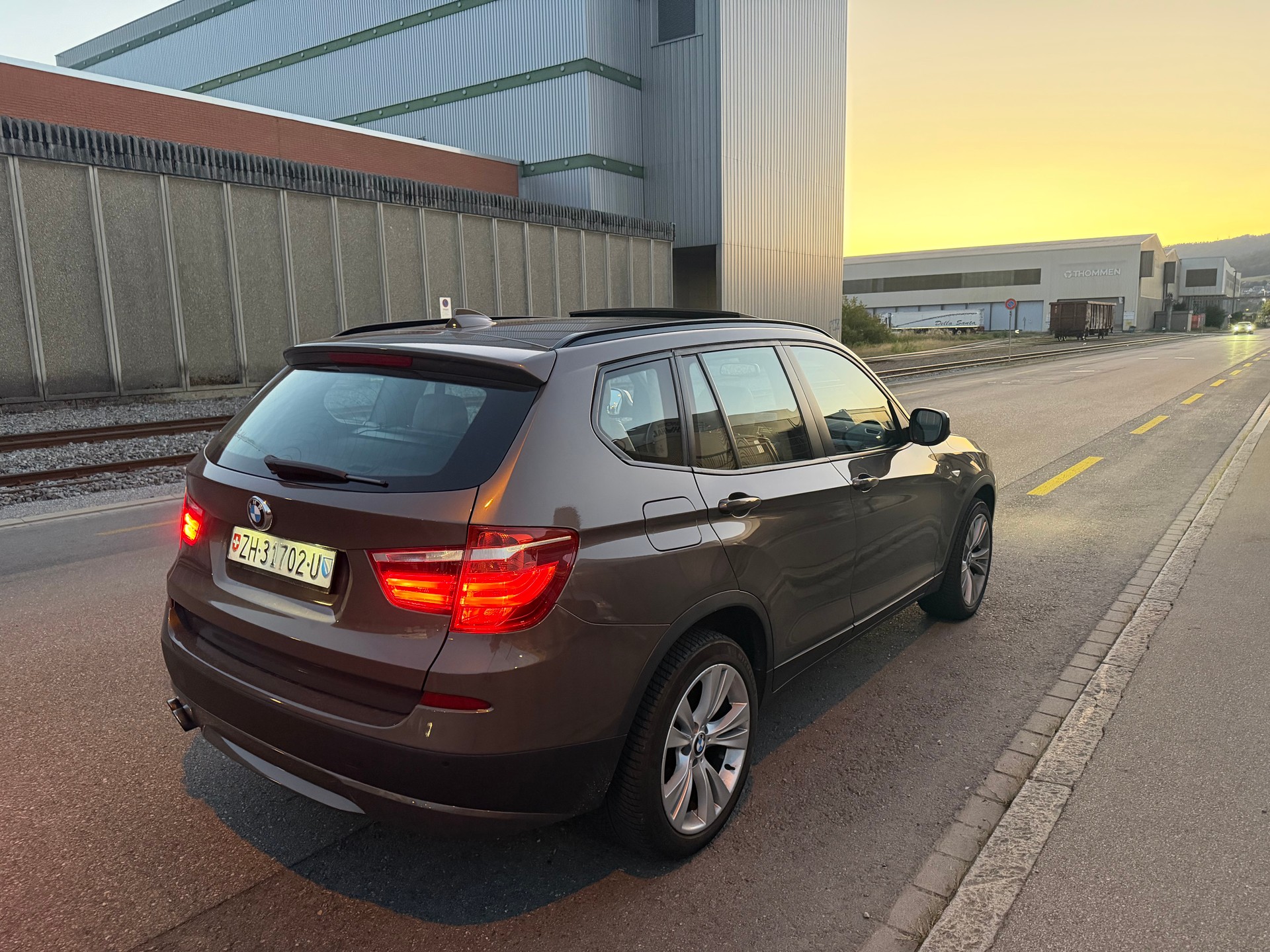BMW X3 xDrive35i-image-3