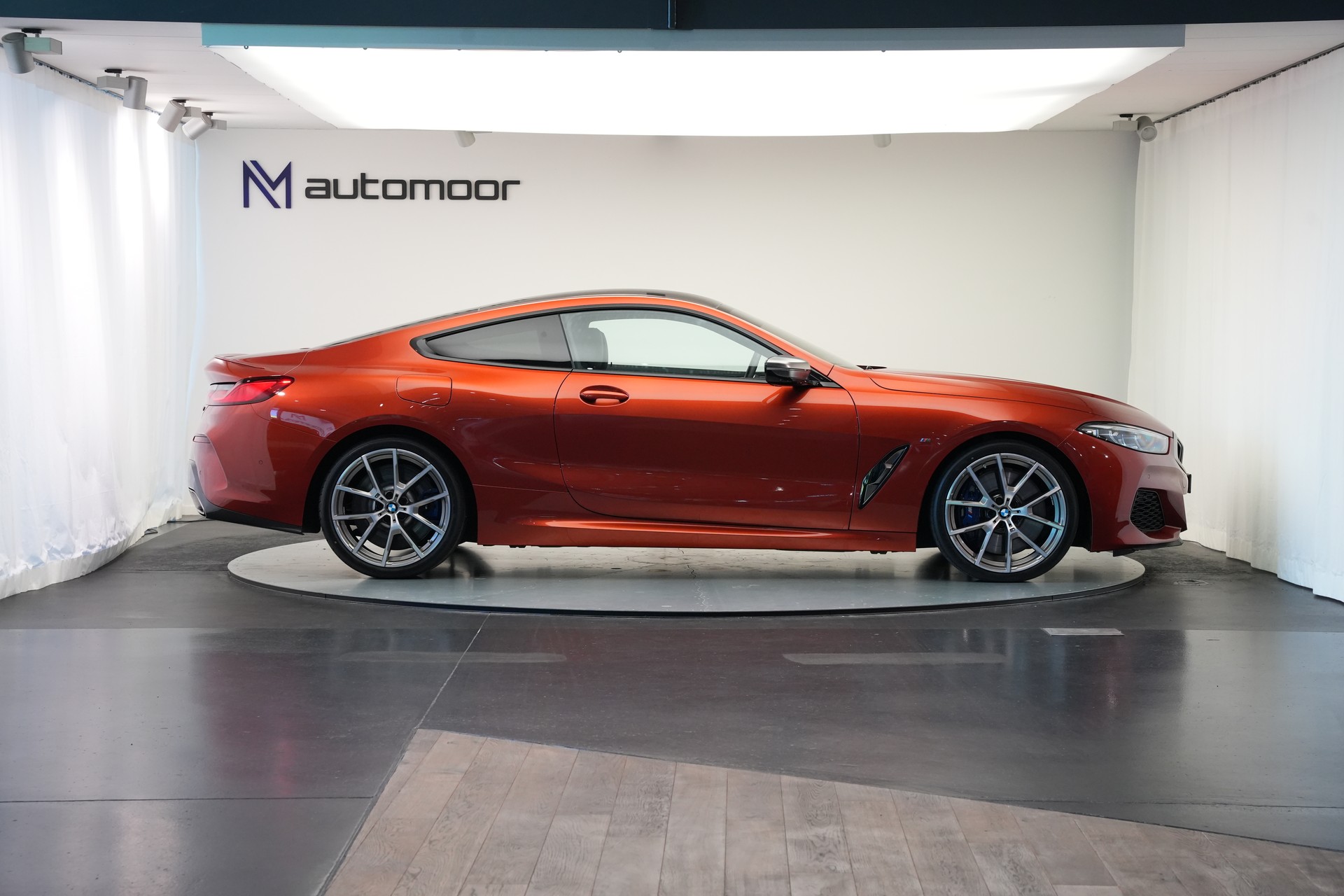 BMW M850i xDrive Steptronic *Sunset Orange* *Night Vision* *Softclose*-showroom-element-3