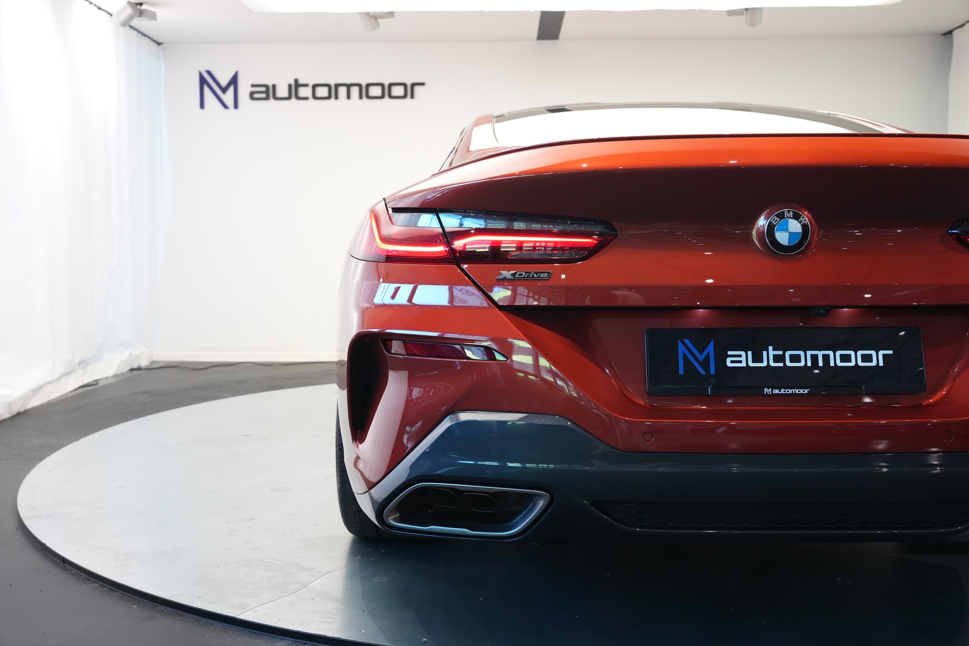 BMW M850i xDrive Steptronic *Sunset Orange* *Night Vision* *Softclose*-image-10