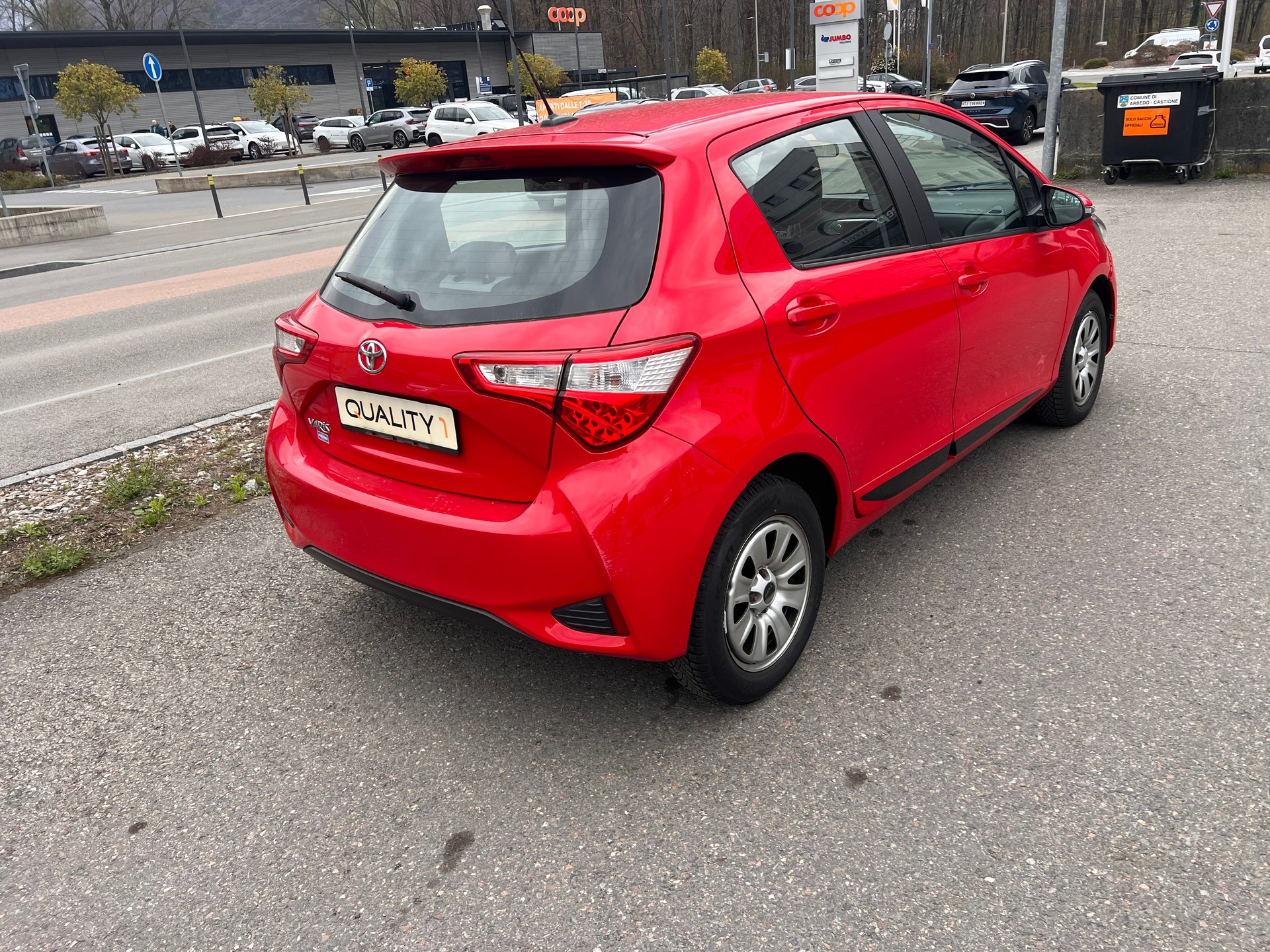 TOYOTA Yaris 1.5 Trend-image-6