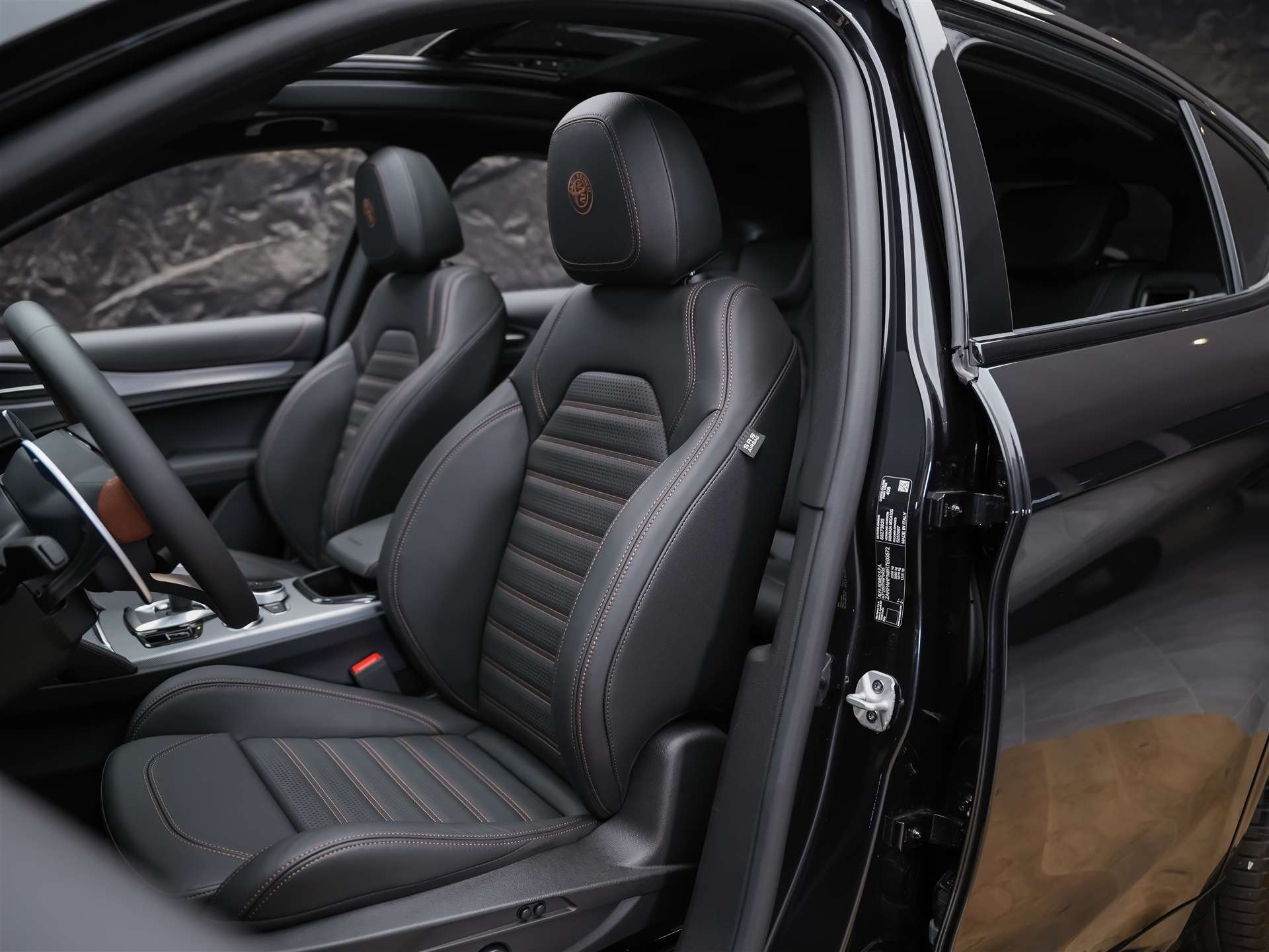 ALFA ROMEO Stelvio 2.0 Intensa Q4 AT8 *SOFORT Verfügbar*Werksgarantie*Panorama*Harman/Kardon*-image-8