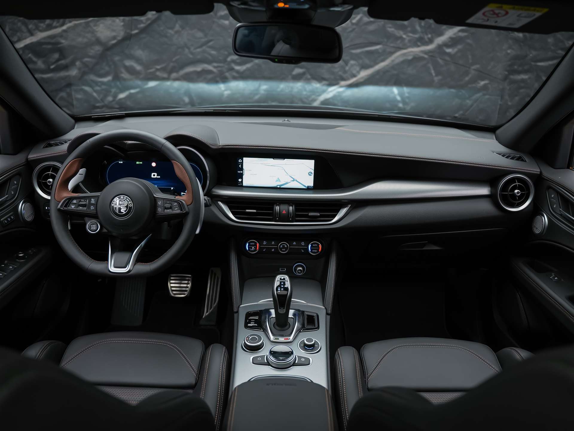 ALFA ROMEO Stelvio 2.0 Intensa Q4 AT8 *SOFORT Verfügbar*Werksgarantie*Panorama*Harman/Kardon*-image-20