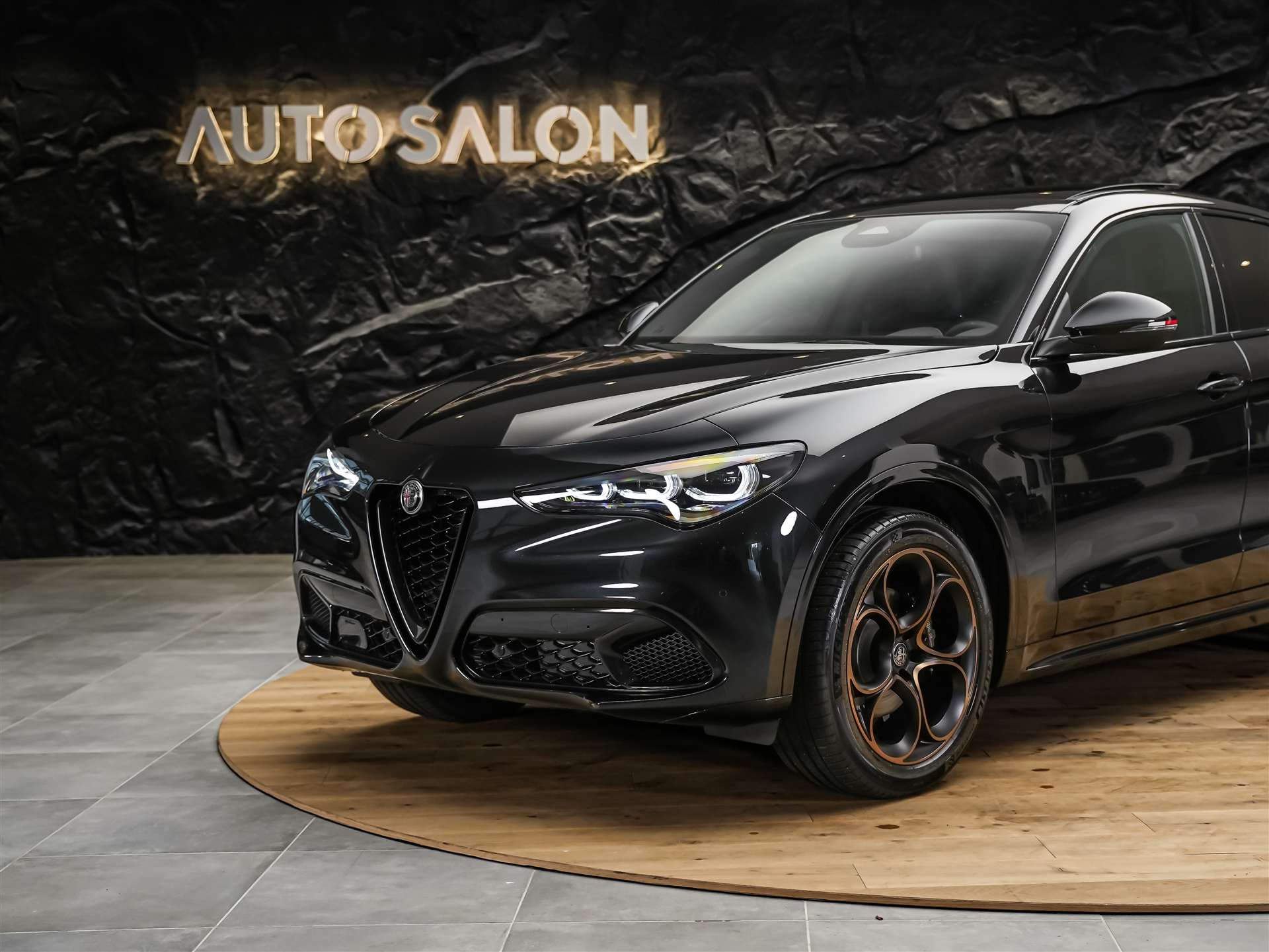 ALFA ROMEO Stelvio 2.0 Intensa Q4 AT8 *SOFORT Verfügbar*Werksgarantie*Panorama*Harman/Kardon*-image-16