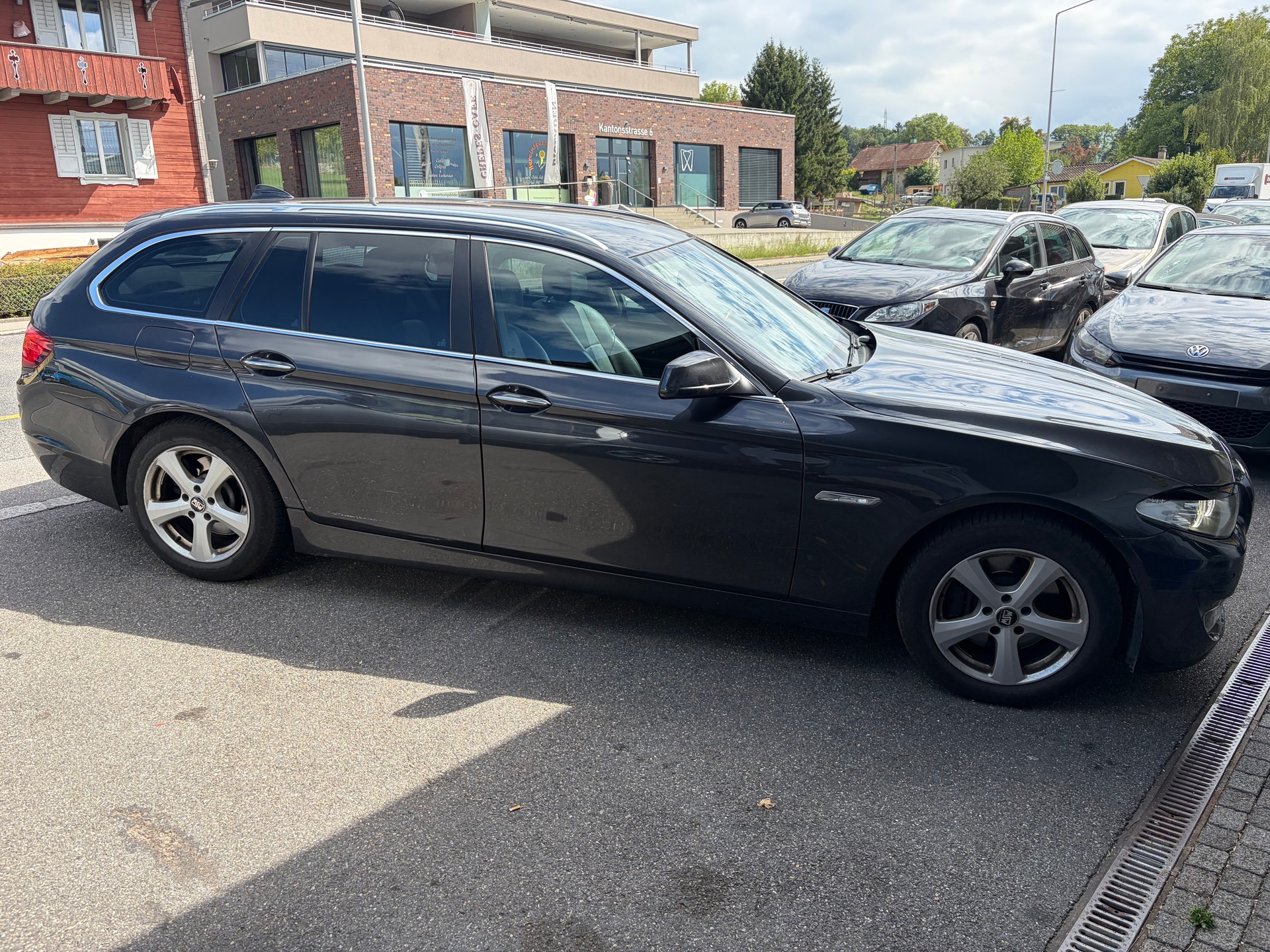 BMW 528i xDrive Touring Steptronic-image-6