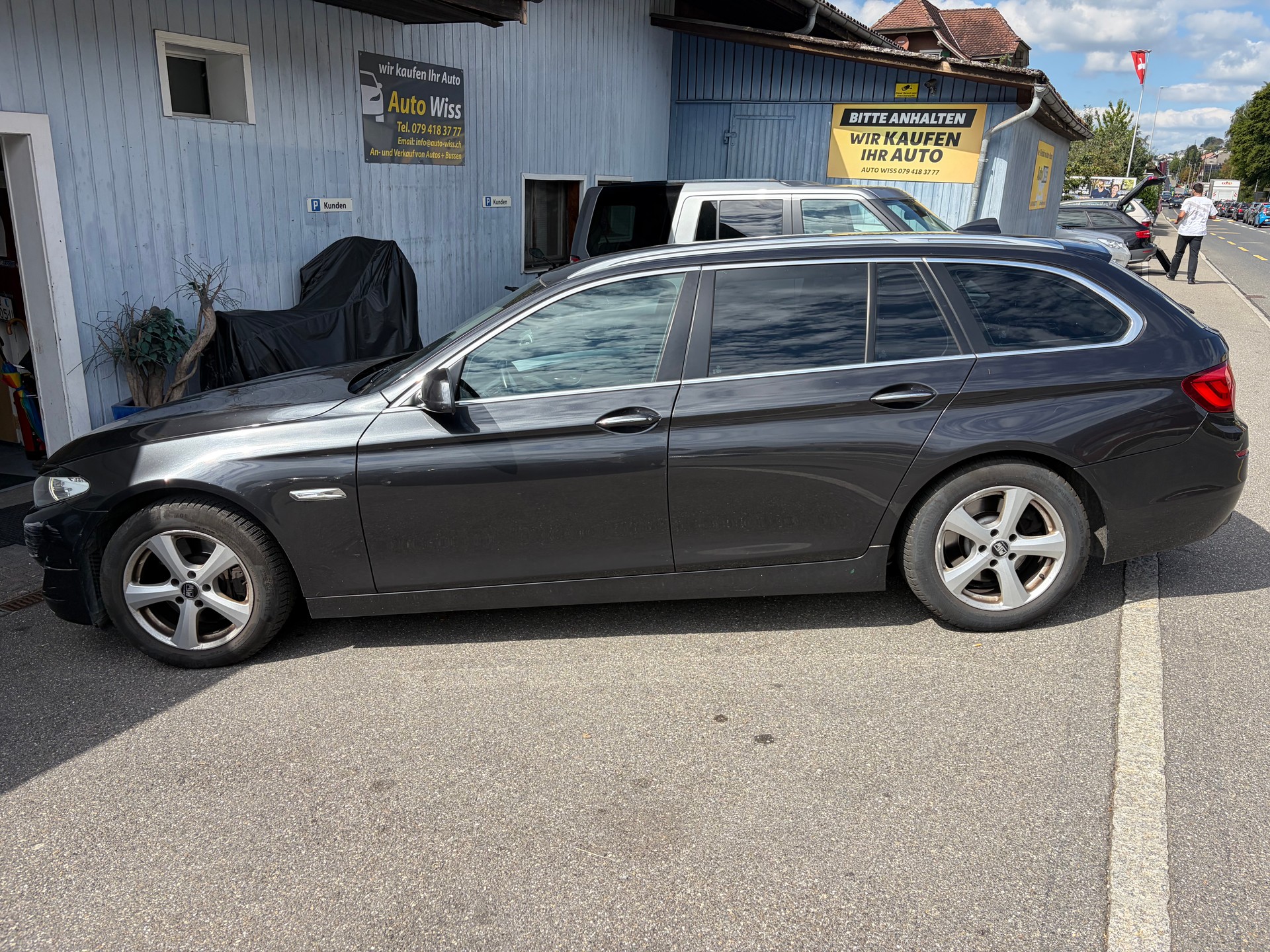BMW 528i xDrive Touring Steptronic-image-7