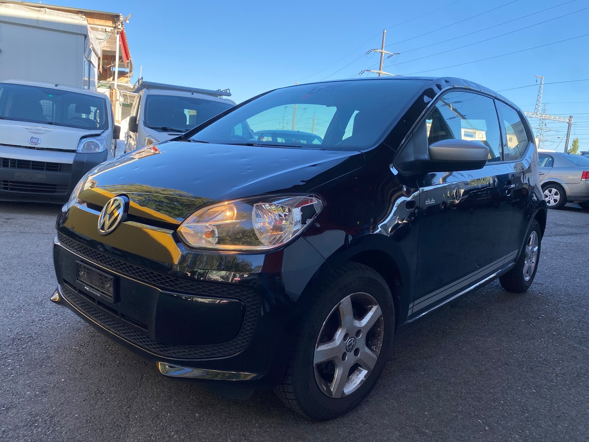 VW Up 1.0 move up-image-2