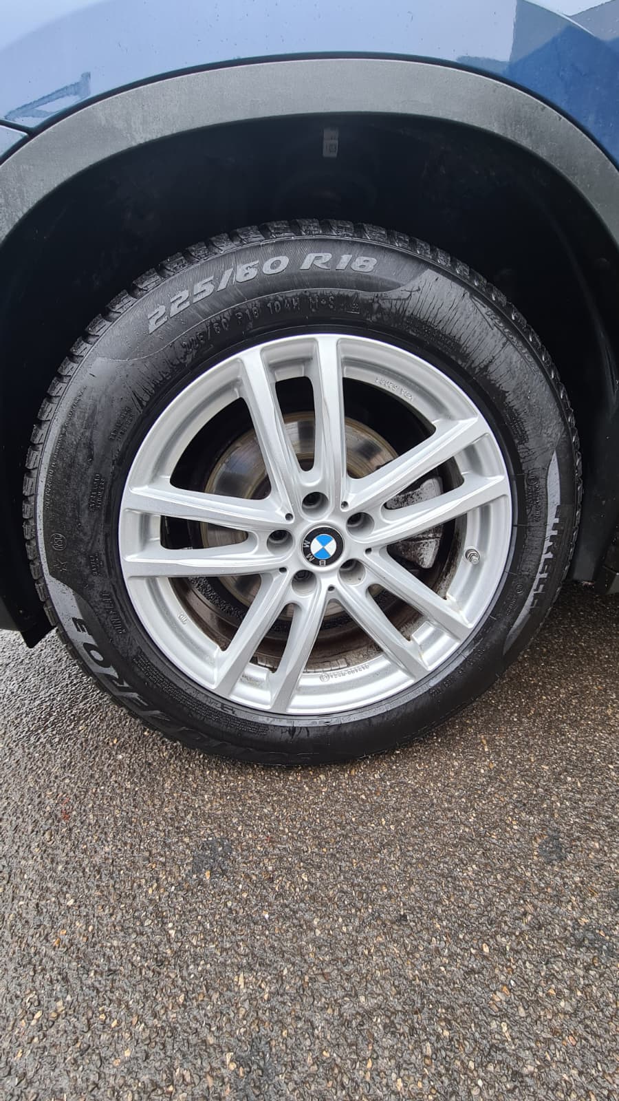 BMW X3 xDrive 20d Steptronic ** Teil-Leder ** Gr-Navi ** RF-Kamera ** Panorama-Glasdach ** LTZ MFK 06.06.2025 **-image-14