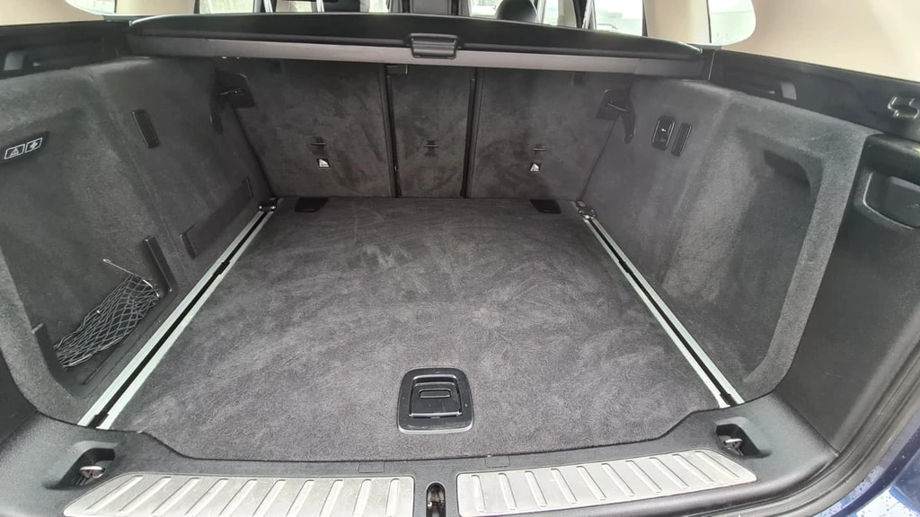 BMW X3 xDrive 20d Steptronic ** Teil-Leder ** Gr-Navi ** RF-Kamera ** Panorama-Glasdach ** LTZ MFK 06.06.2025 **-image-7