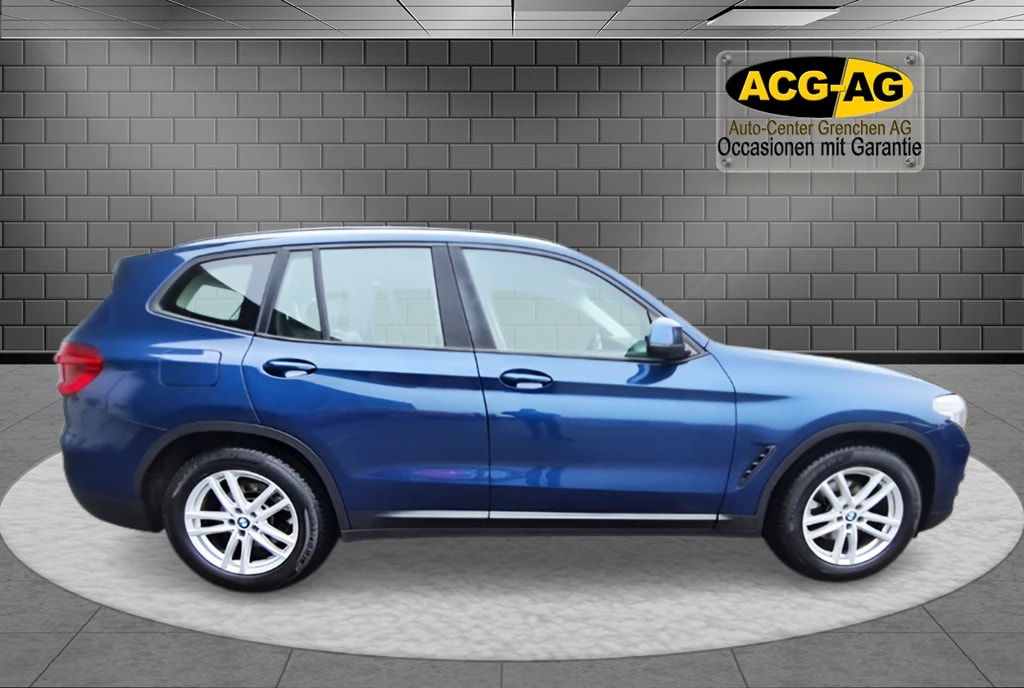 BMW X3 xDrive 20d Steptronic ** Teil-Leder ** Gr-Navi ** RF-Kamera ** Panorama-Glasdach ** LTZ MFK 06.06.2025 **-image-5