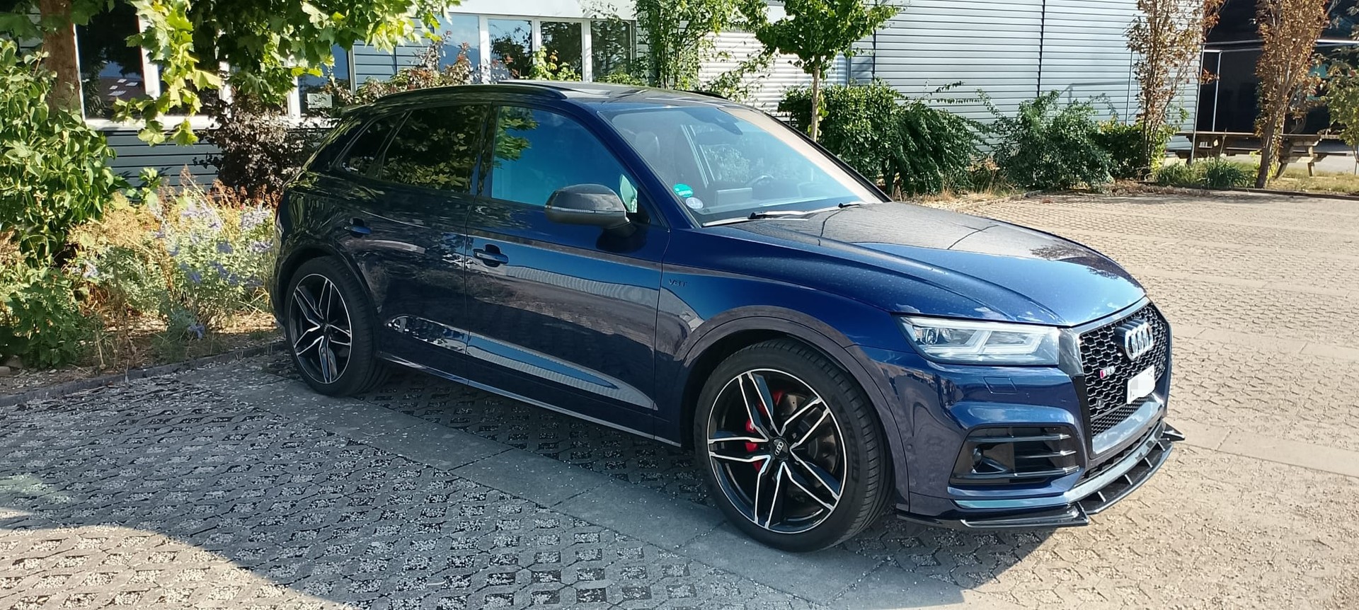 AUDI 3.0 V6 TFSI quattro T-Tronic-image-1