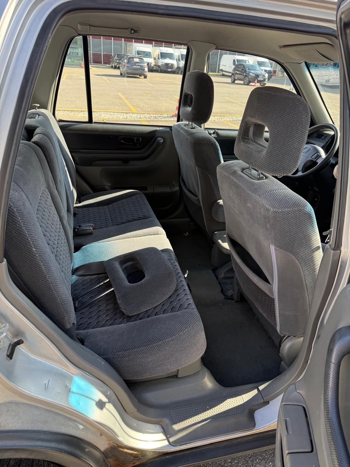 HONDA CR-V 2.0i 4WD LS-image-6