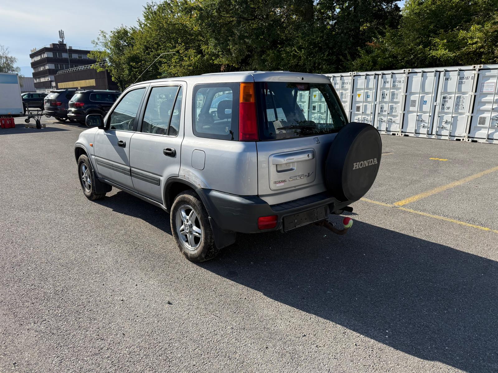 HONDA CR-V 2.0i 4WD LS-image-2