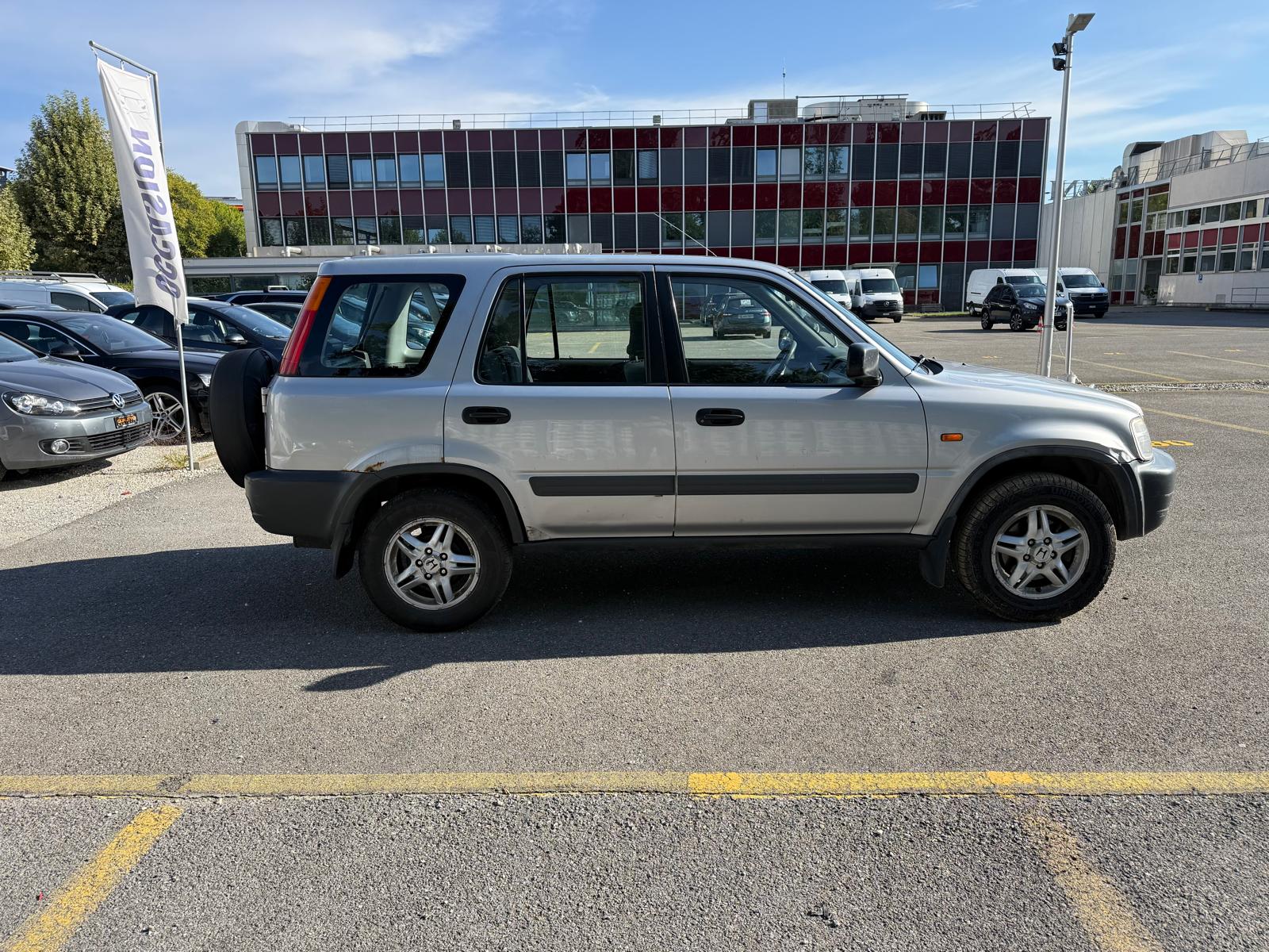 HONDA CR-V 2.0i 4WD LS-image-4