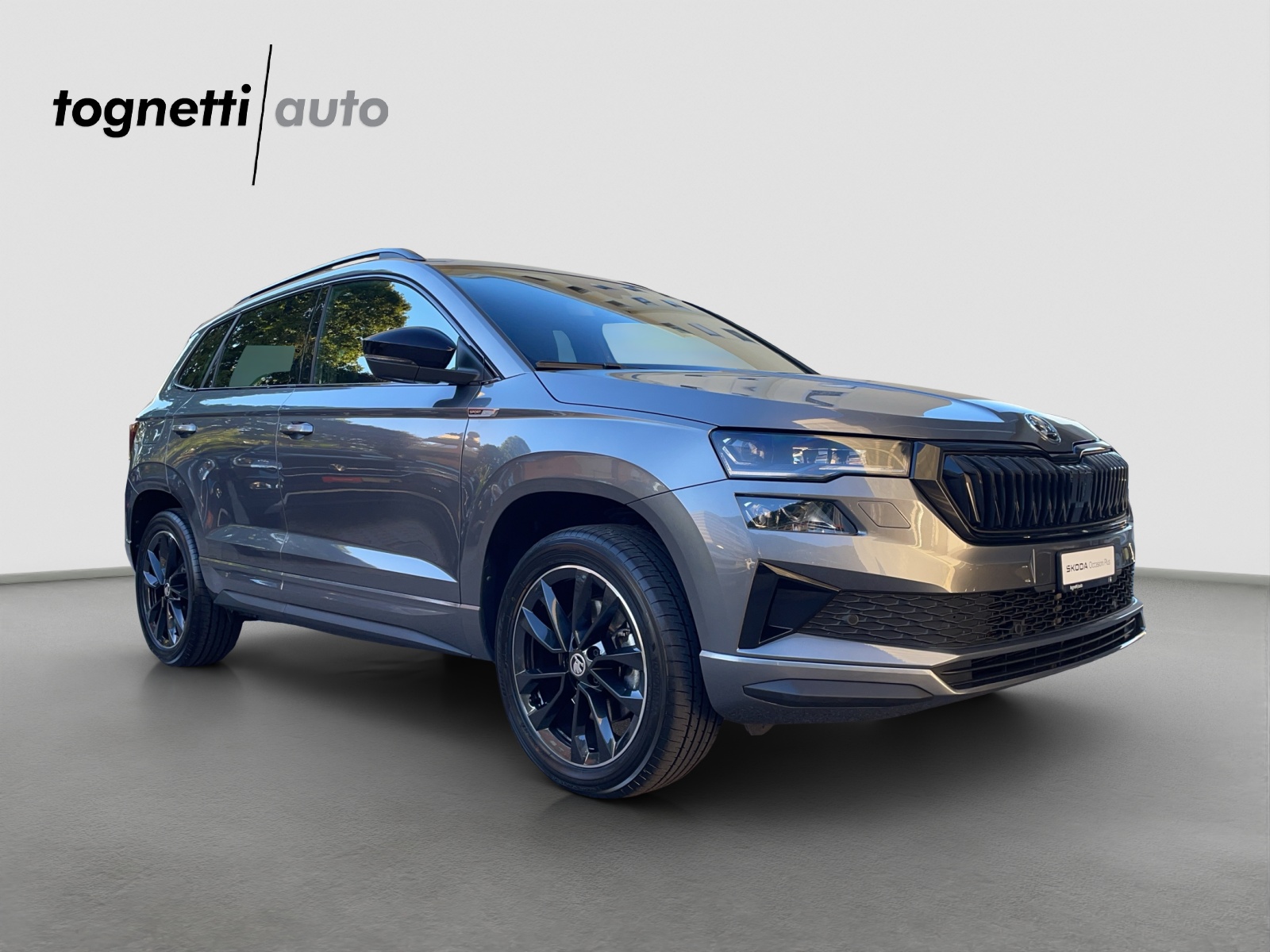 SKODA Karoq 2.0 TSI SportLine 4x4 DSG-image-1