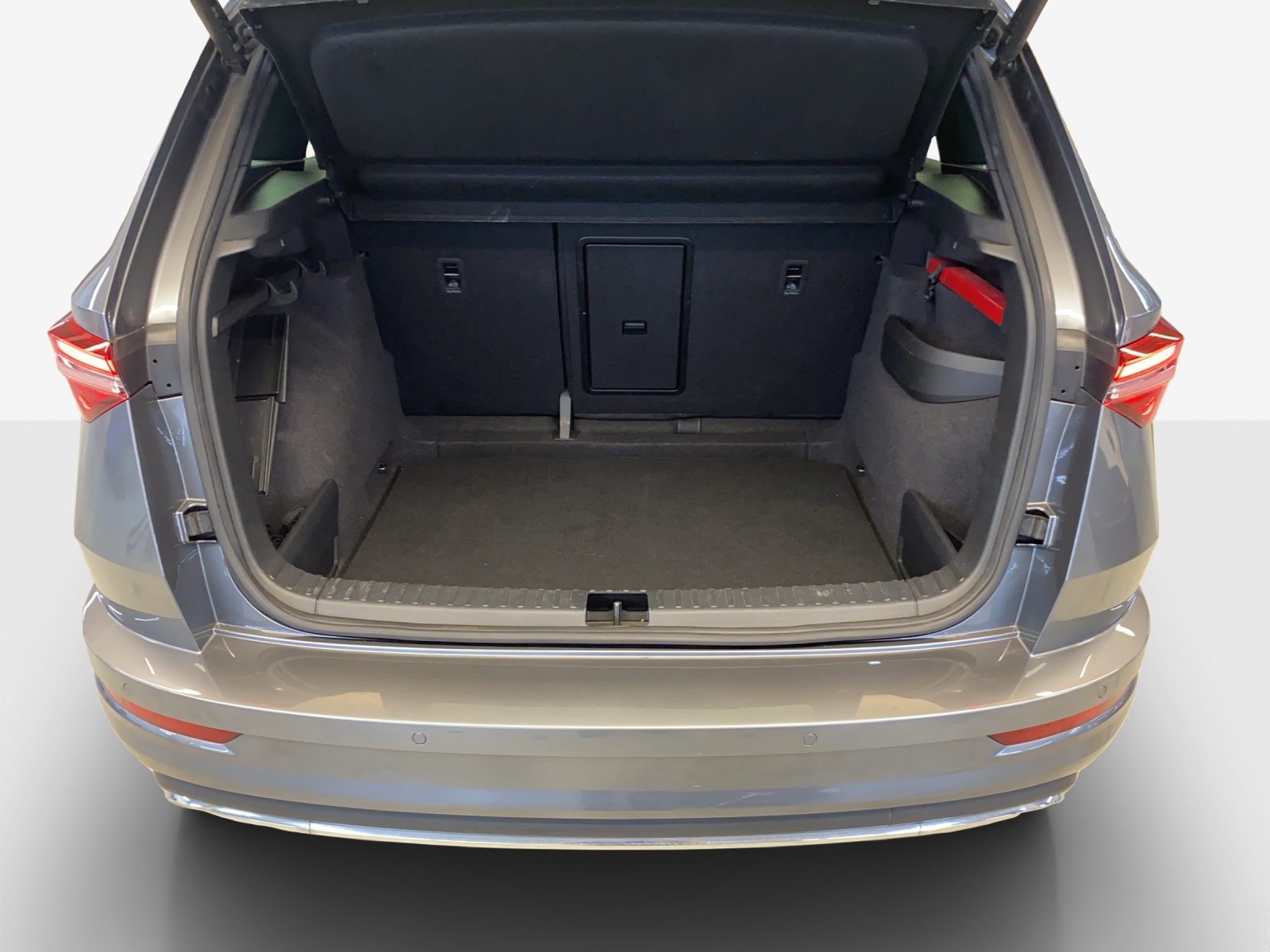 SKODA Karoq 1.5 TSI SportLine DSG-image-12