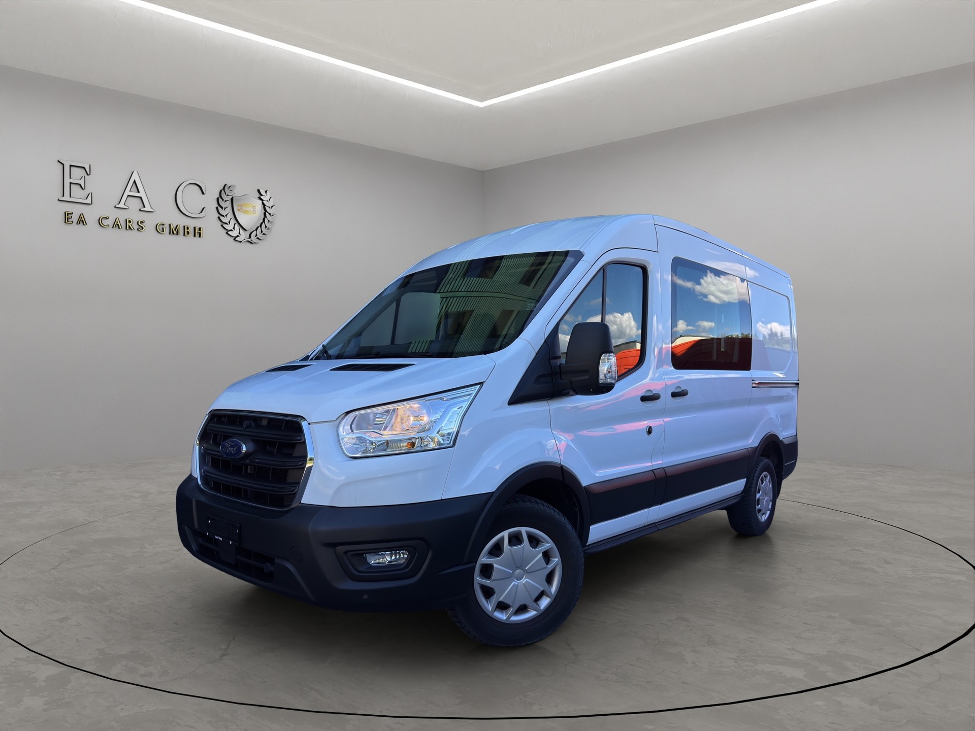 FORD Transit Van 350 L2 Trail 2.0 TDCi 130 4WD **Mit Werkstatt-Einrichtung**Anhängerkupplung**Frisch ab MFK und 12 Monate Garantie**-image-0
