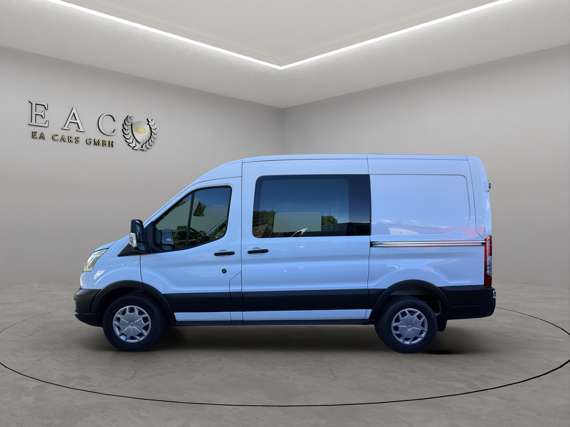 FORD Transit Van 350 L2 Trail 2.0 TDCi 130 4WD **Mit Werkstatt-Einrichtung**Anhängerkupplung**Frisch ab MFK und 12 Monate Garantie**-image-1