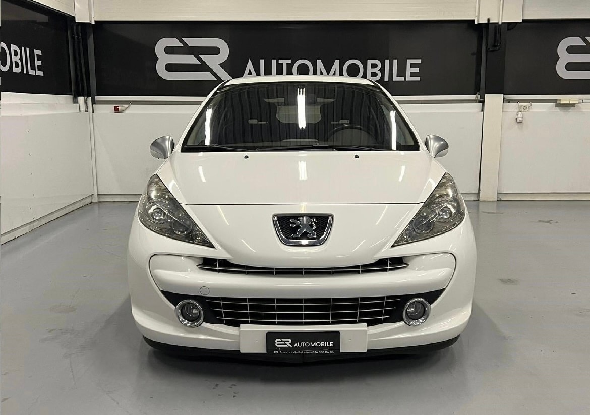 PEUGEOT 207 1.6 16V Turbo GTi-image-1