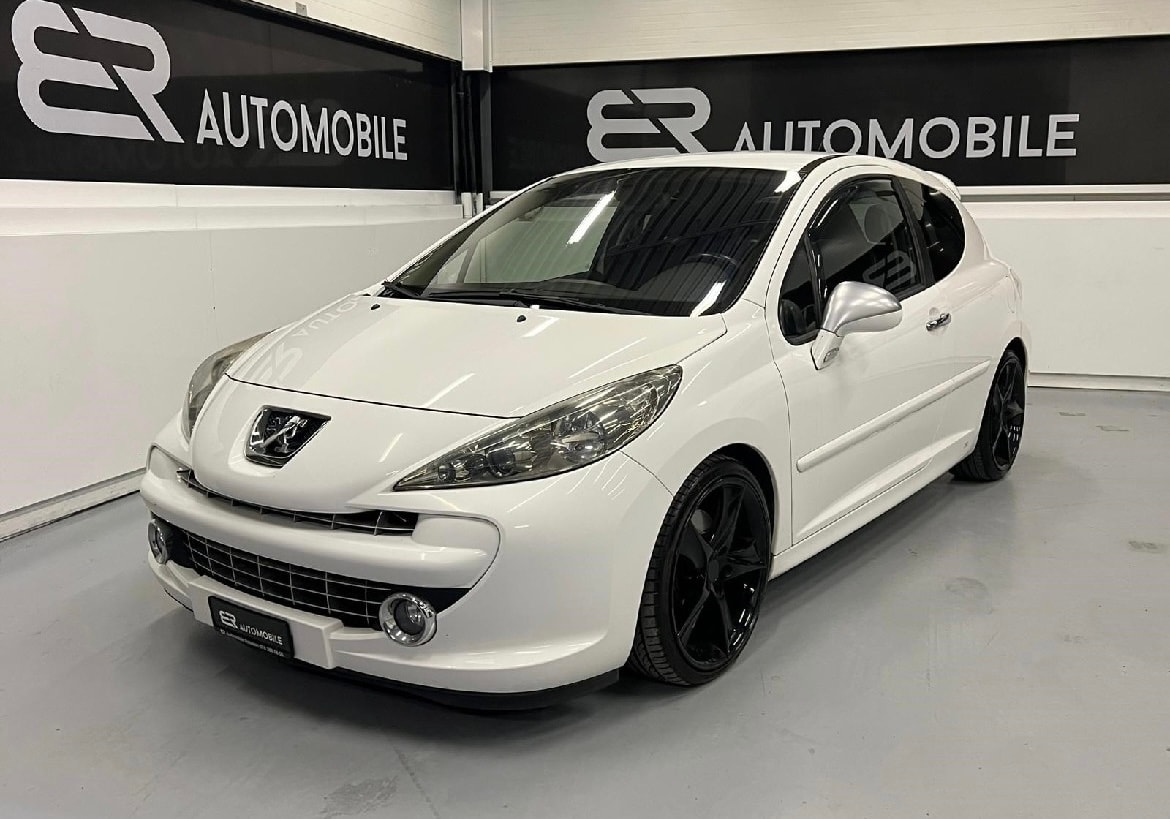 PEUGEOT 207 1.6 16V Turbo GTi
