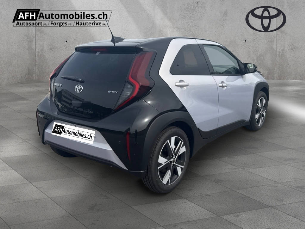 TOYOTA Aygo X 1.5 VVT-i HSD Trend-image-4