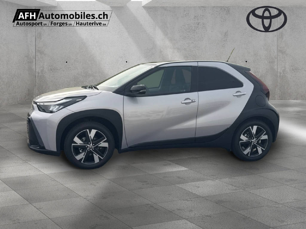 TOYOTA Aygo X 1.5 VVT-i HSD Trend-image-1