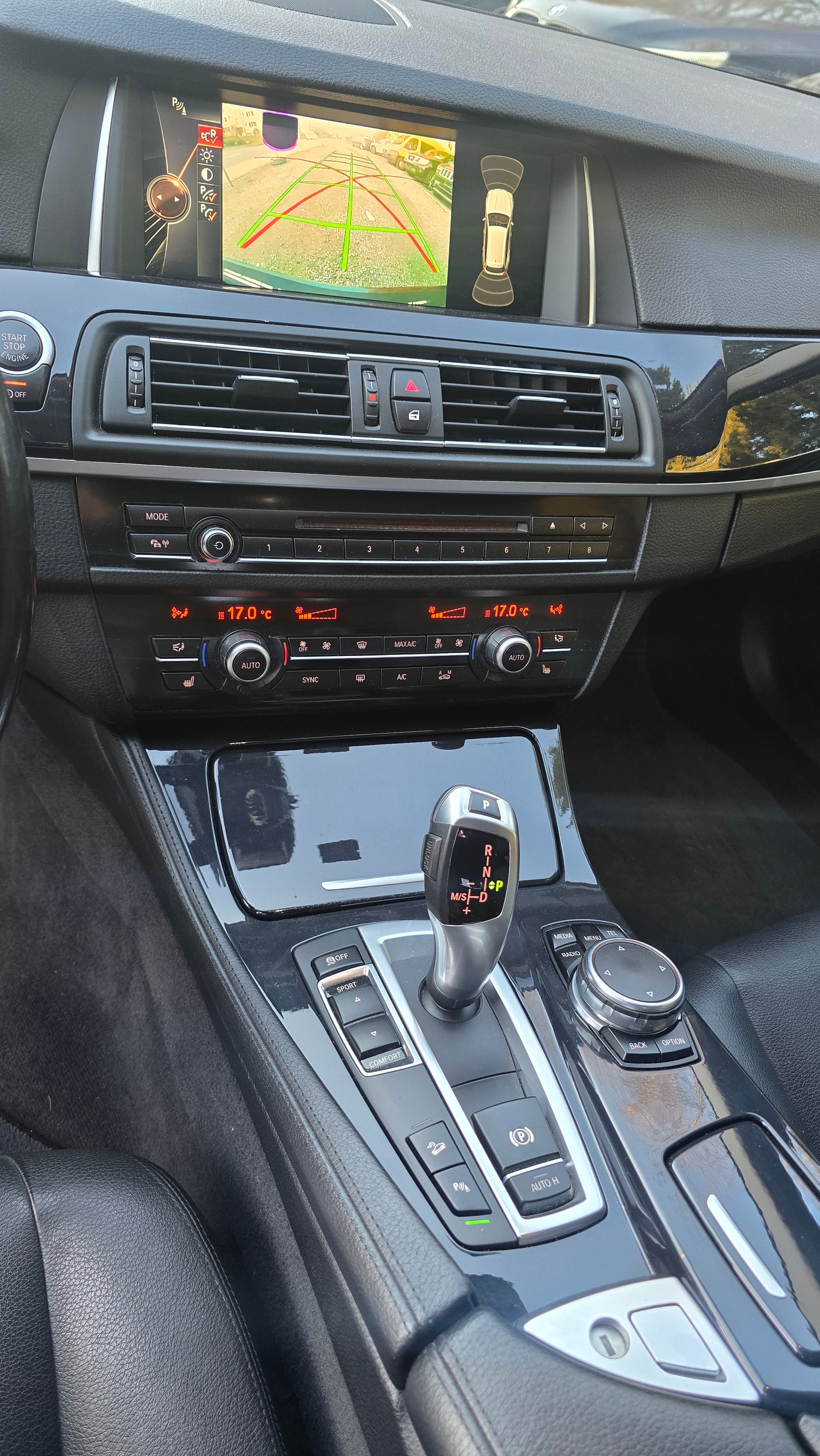 BMW 520d Touring xDrive Steptronic-image-13
