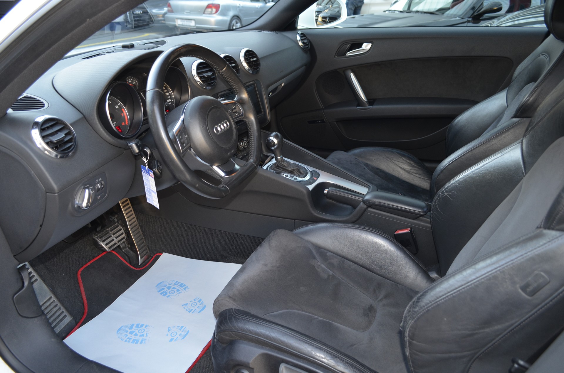 AUDI TT Coupé 2.0 TFSI-image-7