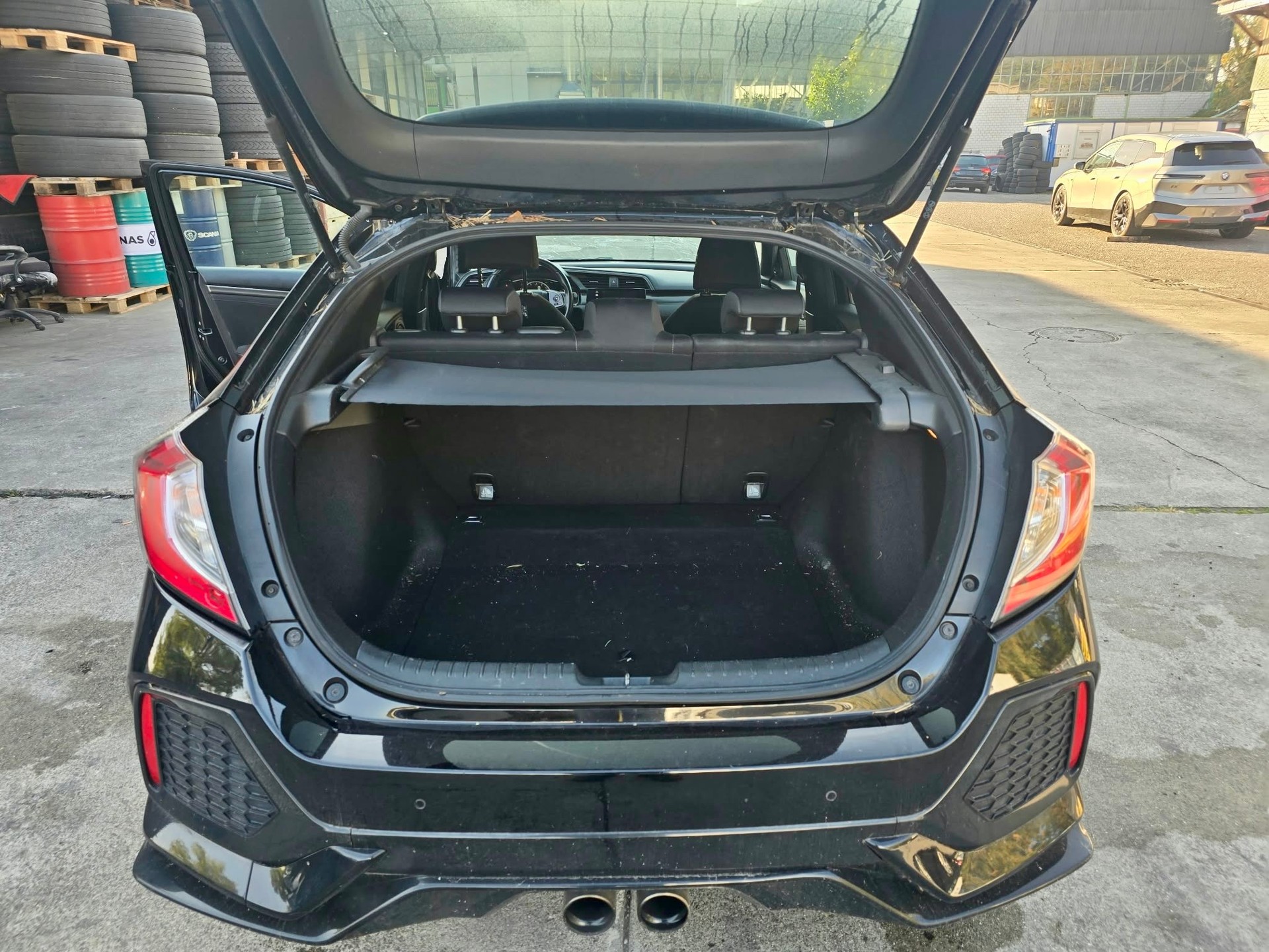 HONDA Civic 1.5 VTEC Sport Plus CVT-image-12