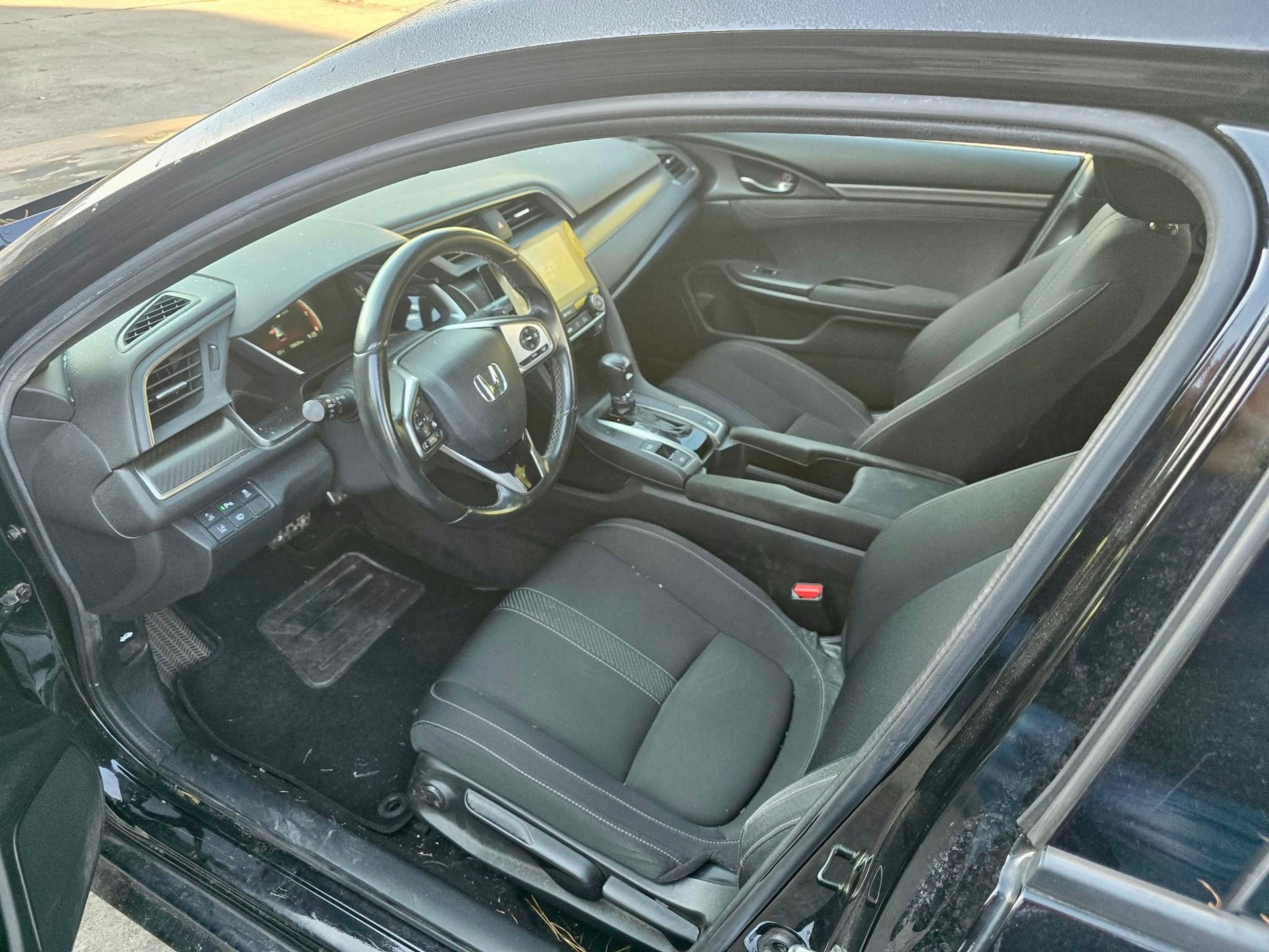 HONDA Civic 1.5 VTEC Sport Plus CVT-image-9