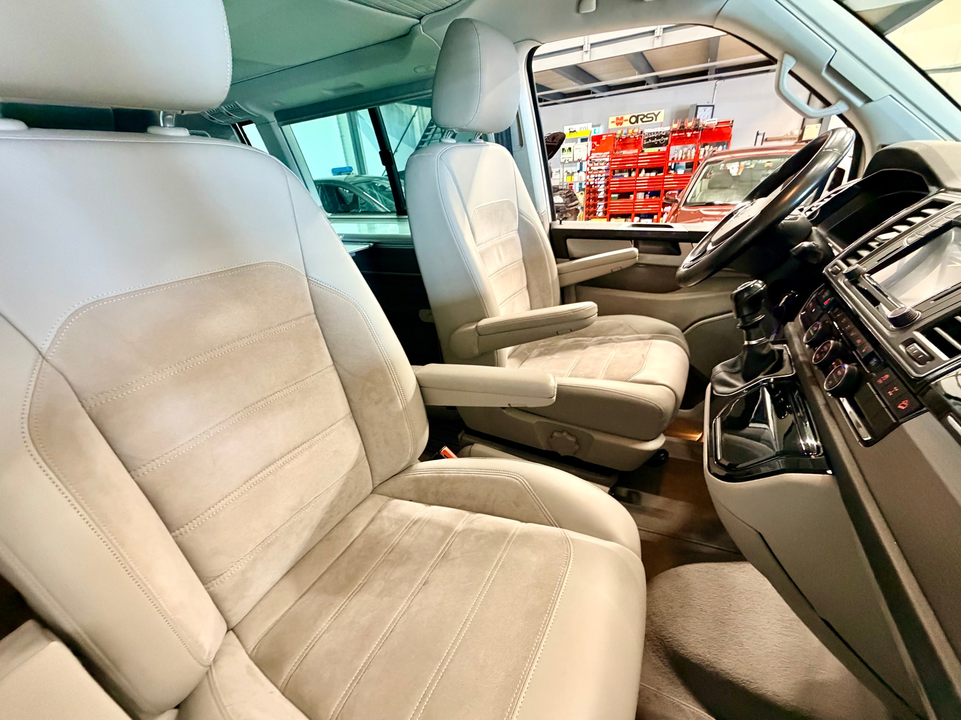 VW 2.0TDi 200PS 4x4 HighLine CALIFORNIA OCEN ***Küche/Aufstelldach***-image-25