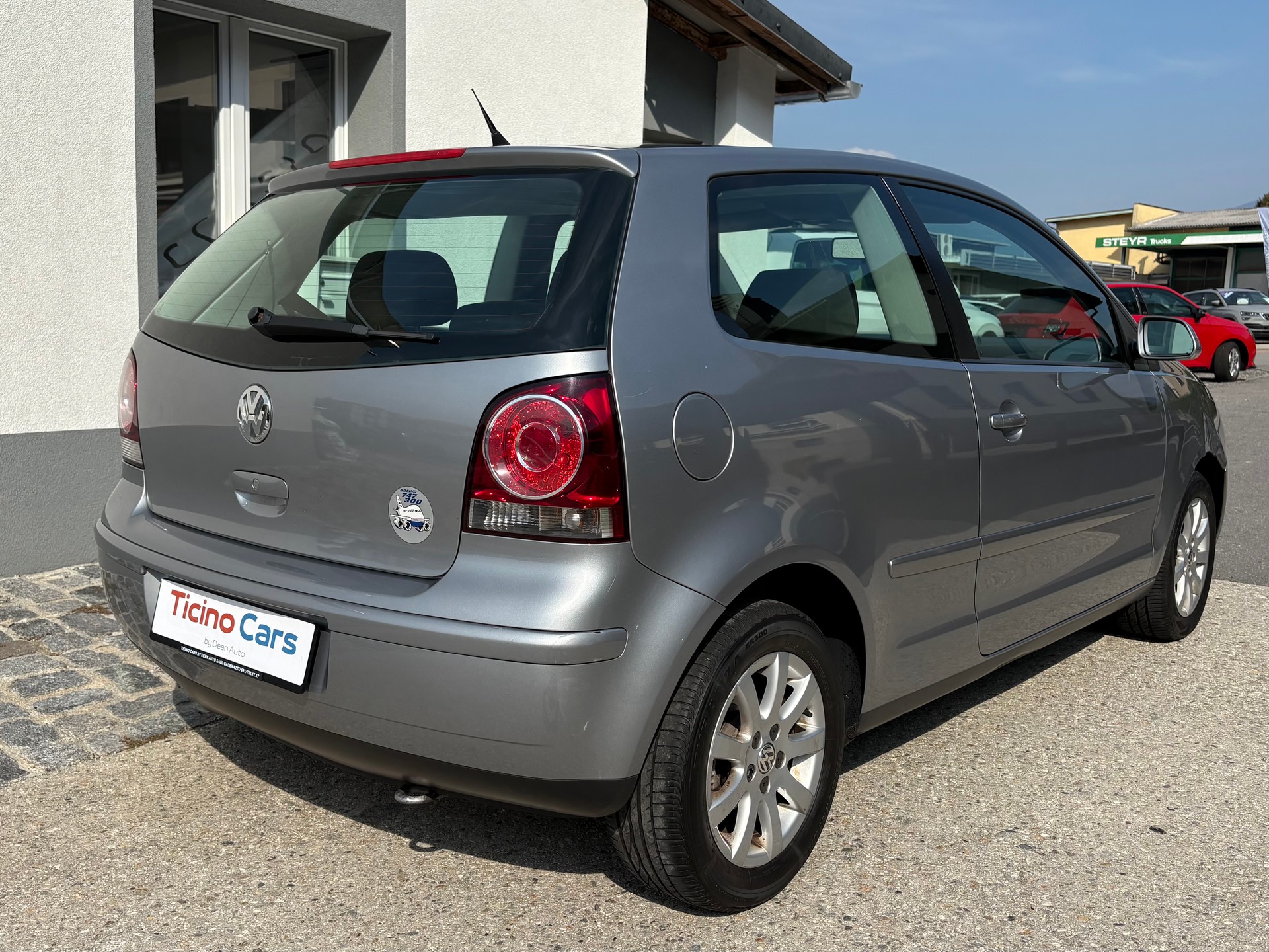 VW Polo 1.4 16V Highline-image-3