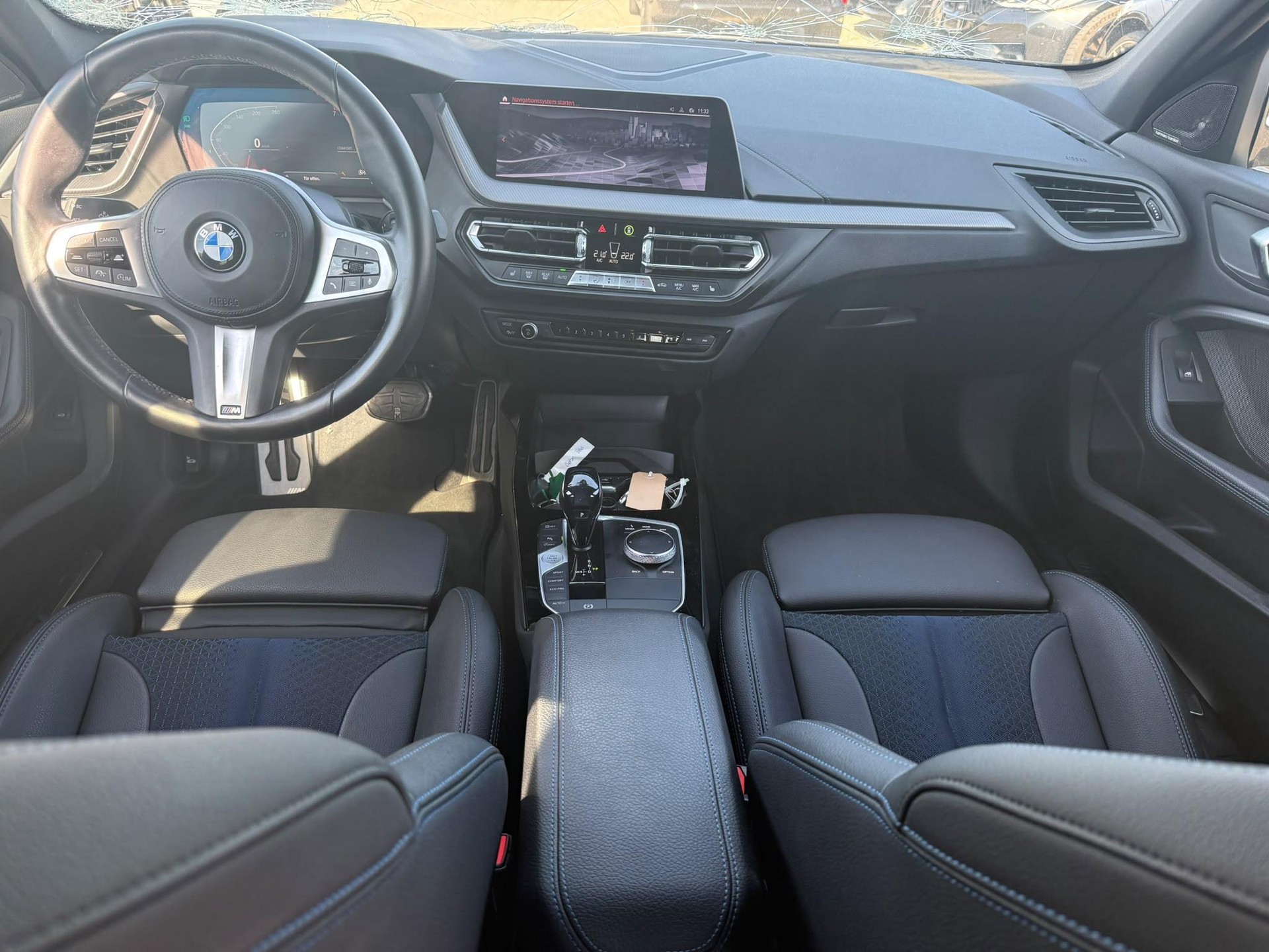 BMW 1er Reihe F40 118i M Sport-image-8